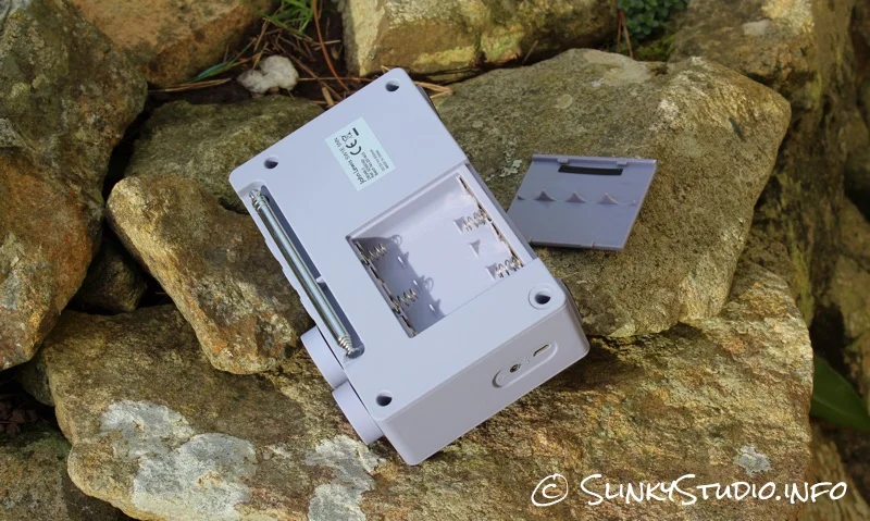John Lewis Spectrum DAB Radio Battery Compartment.jpg