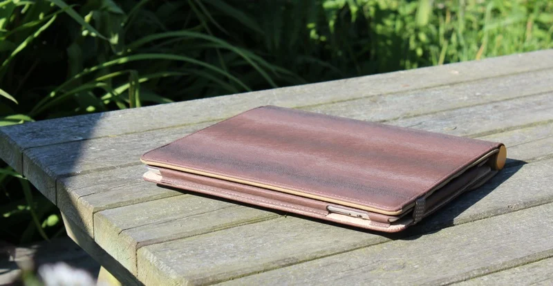 A-Solar Xtorm Power Tablet Sleeve Case for iPad 2/3/4 Review