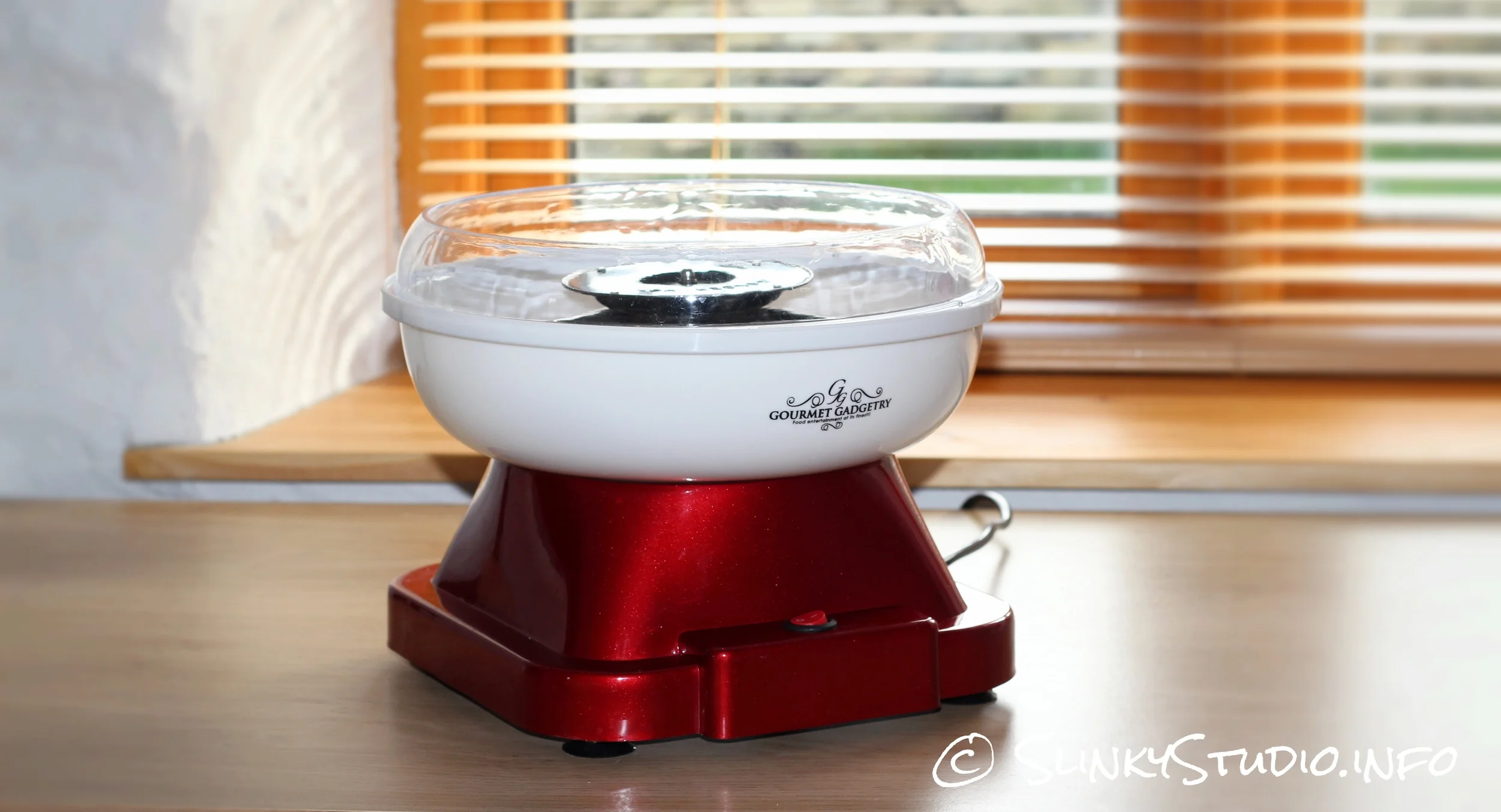Gourmet Gadgetry Retro Candy Floss Maker Review
