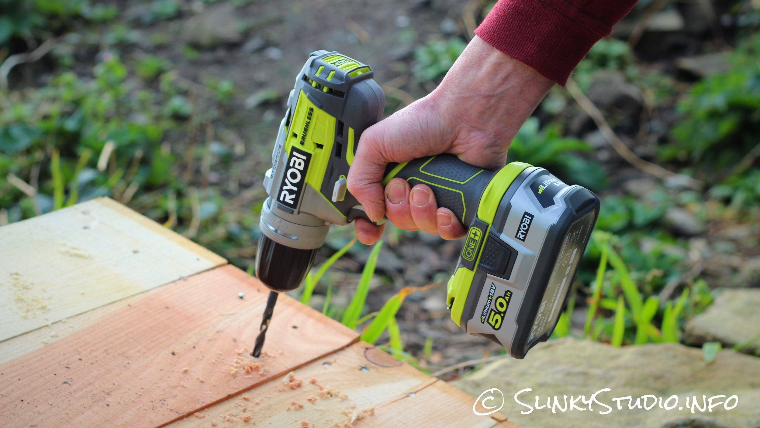 venlige Erfaren person mikrocomputer Ryobi 18V ONE+ Brushless Drill Review: Robust Power - Slinky Studio