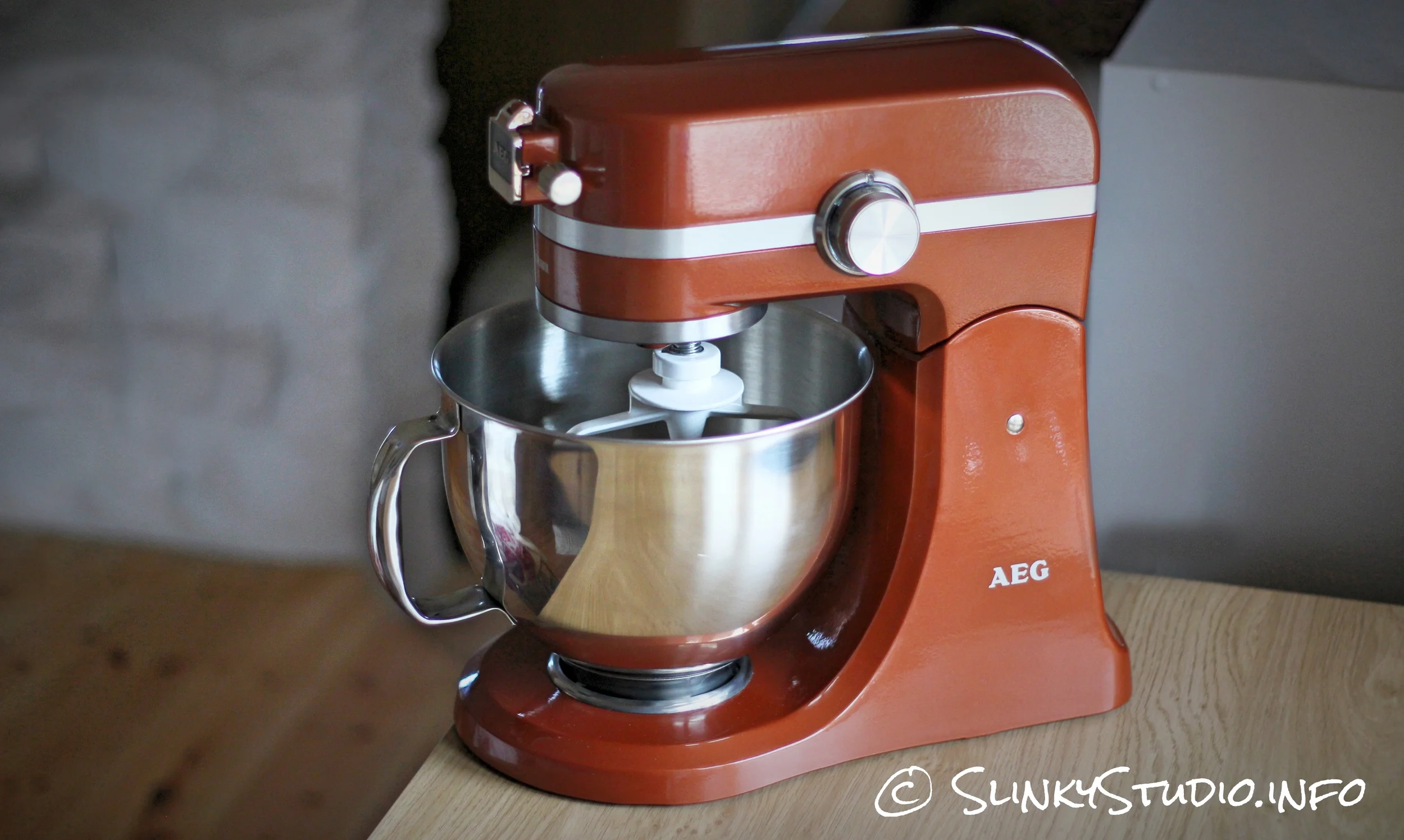 AEG UltraMix Stand Mixer Review