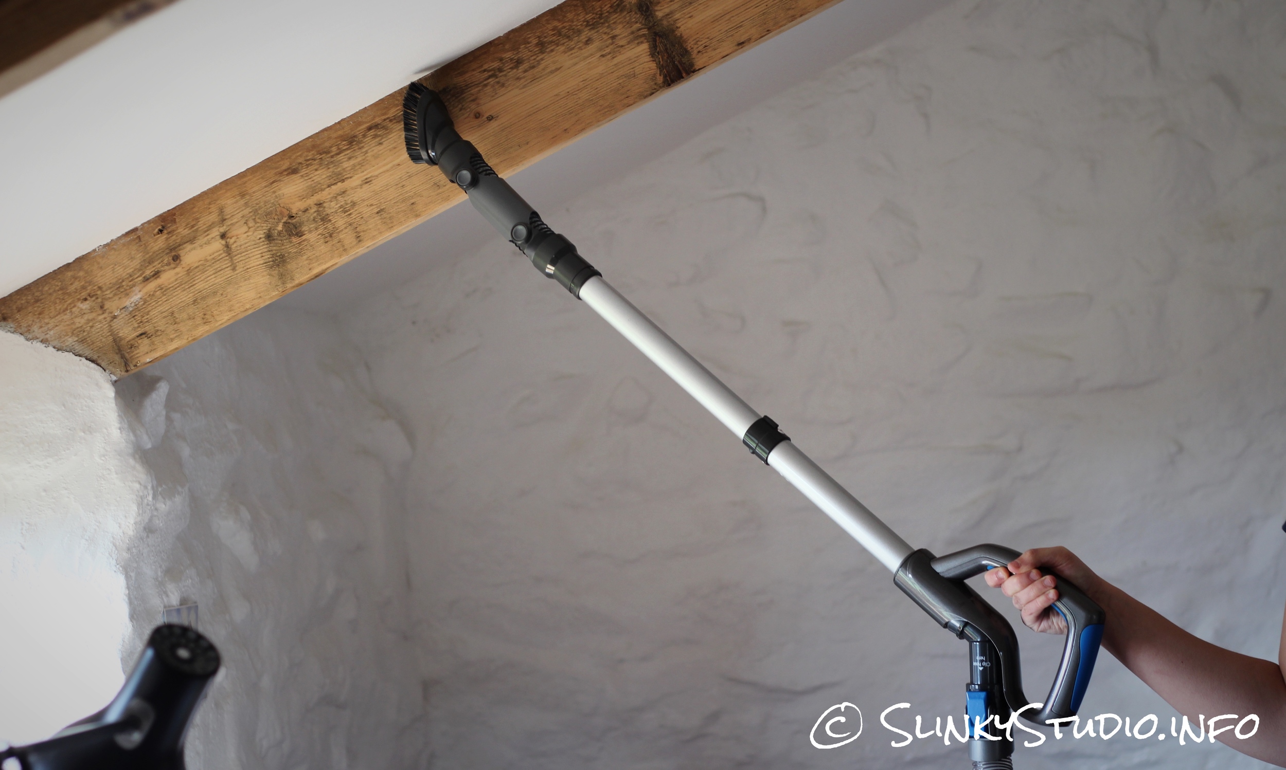 Vax Air Cordless Lift Ceiling Cleaning with Wand.jpg