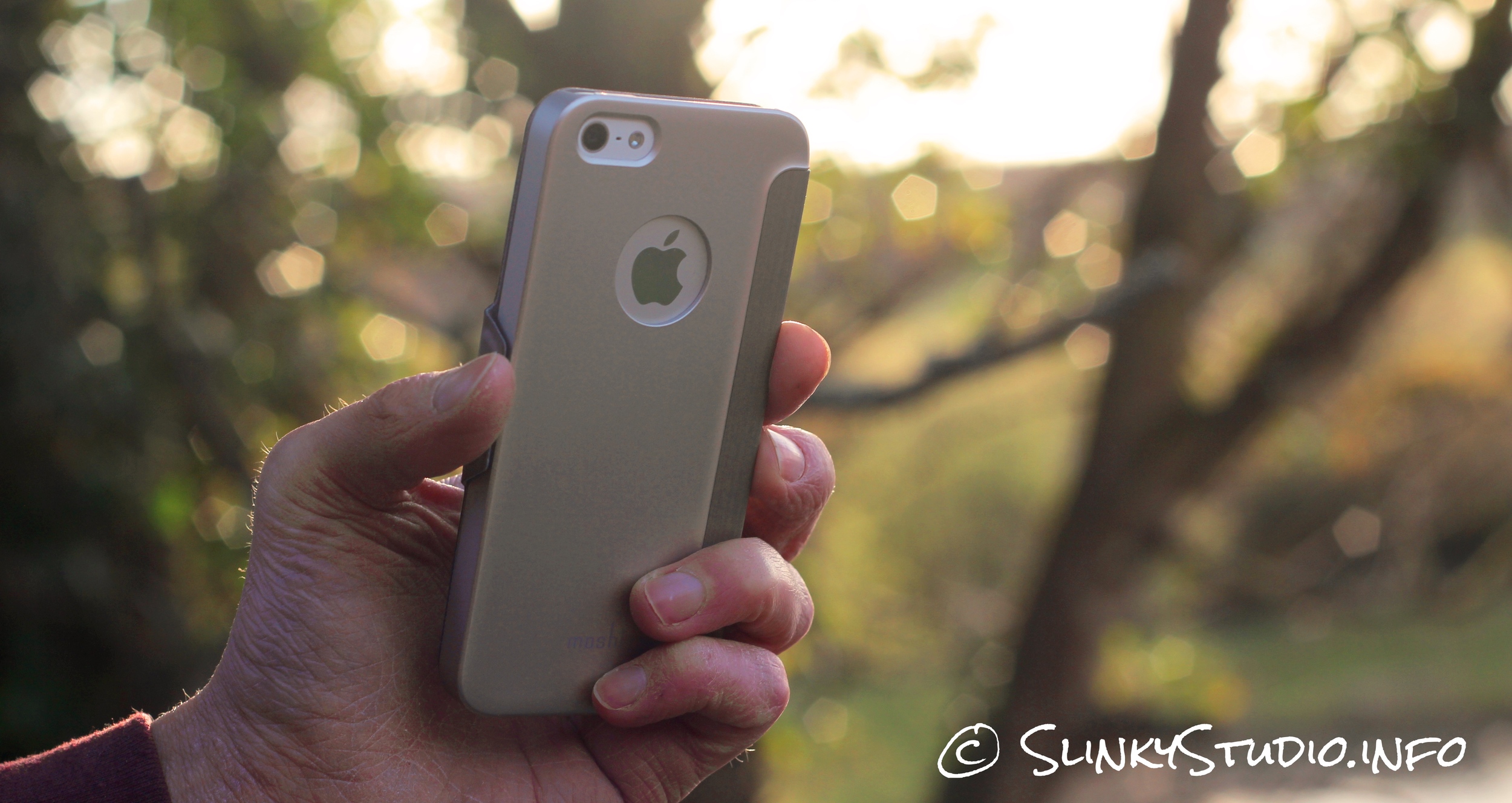 Moshi SenseCover for iPhone 5:5s:SE Rear View in Sunny Woodland.jpg