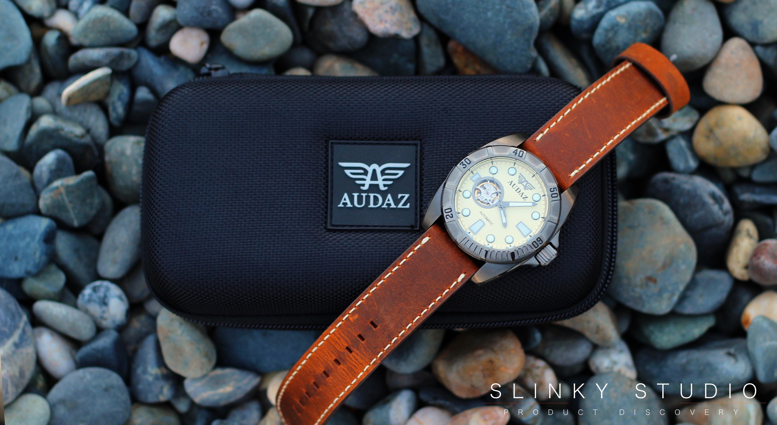 Audaz Gallant Watch & Case on Pebbles.jpg