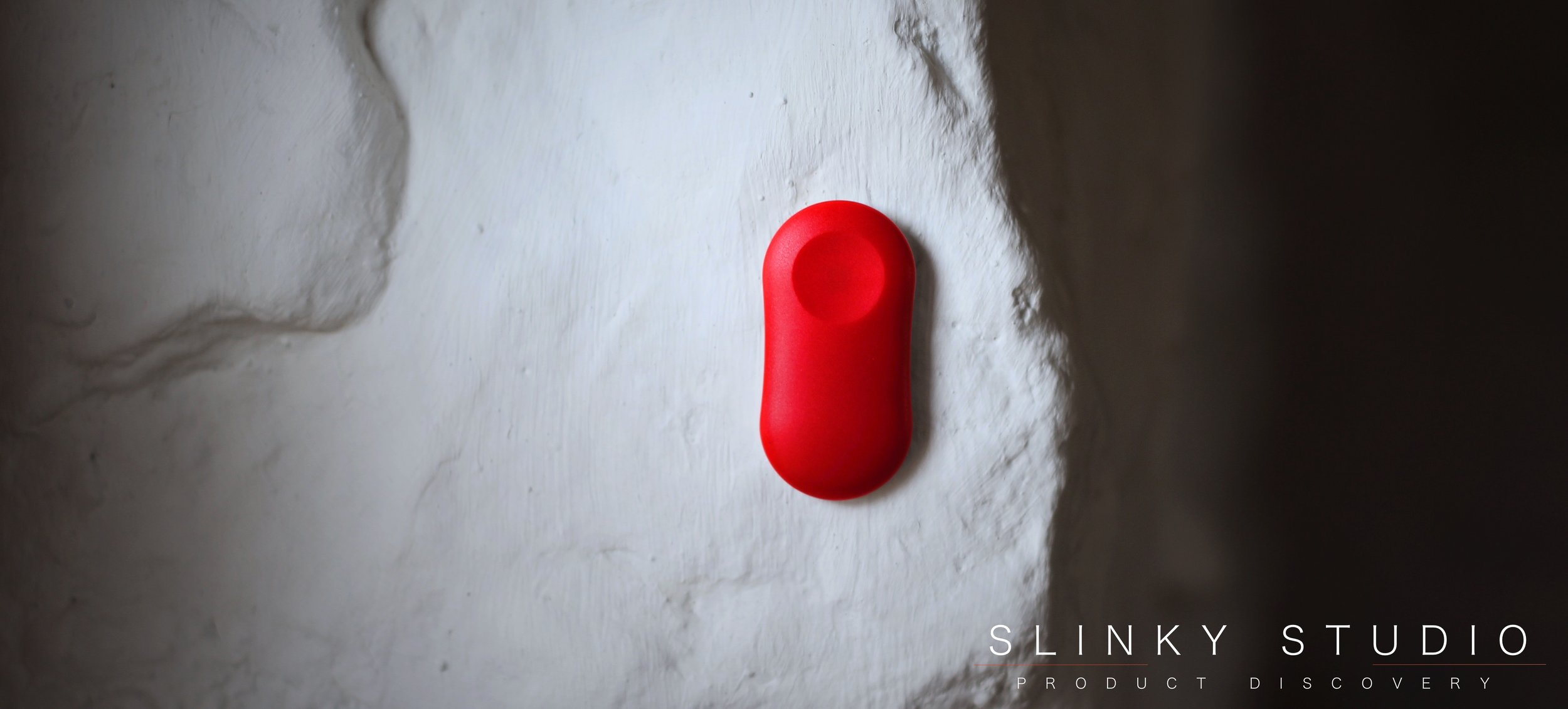 Se.se ThermoPeanut Attached to Wall