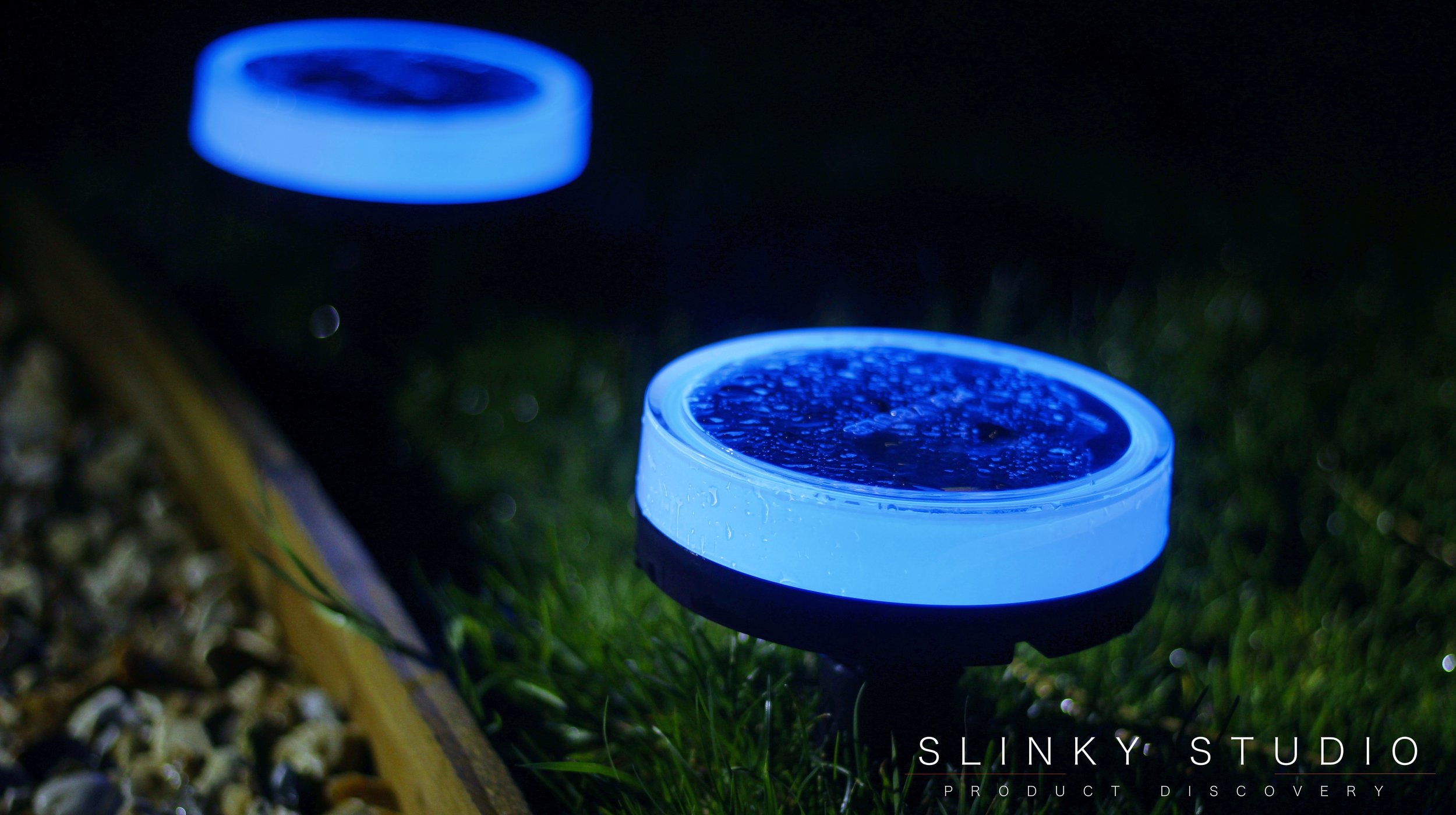 MiPow Playbulb Garden Lights Blue.jpg