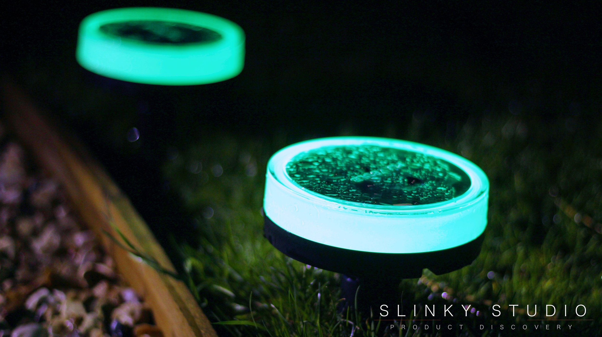 MiPow Playbulb Garden Lights Green.jpg