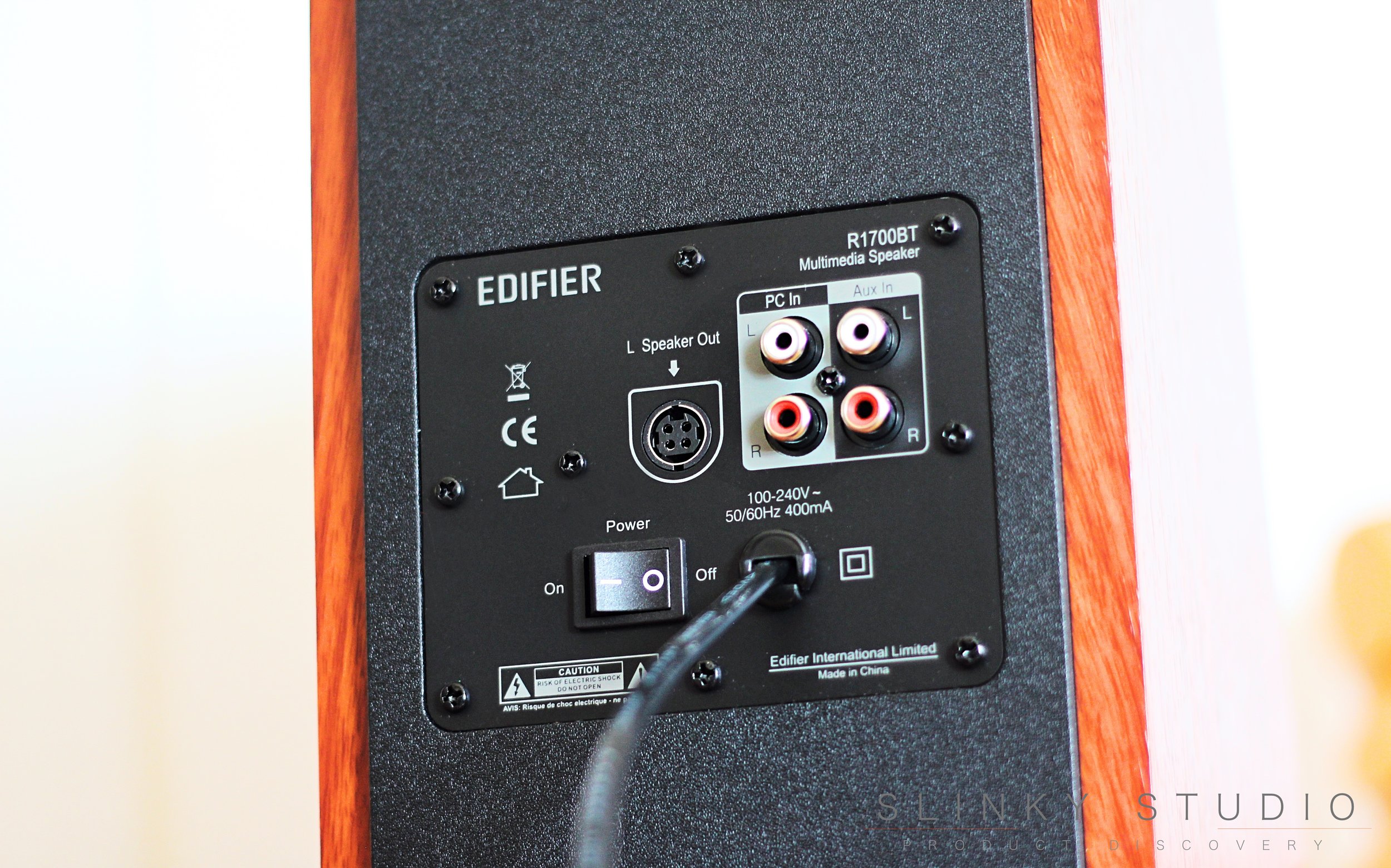 Edifier R1700BT Speaker Inputs.jpg