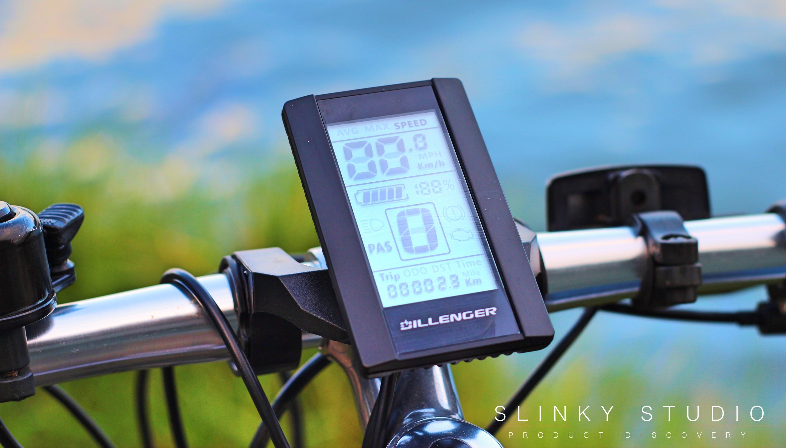 Dillenger Street Legal eBike Conversion Kit LED Screen Close UP.jpg