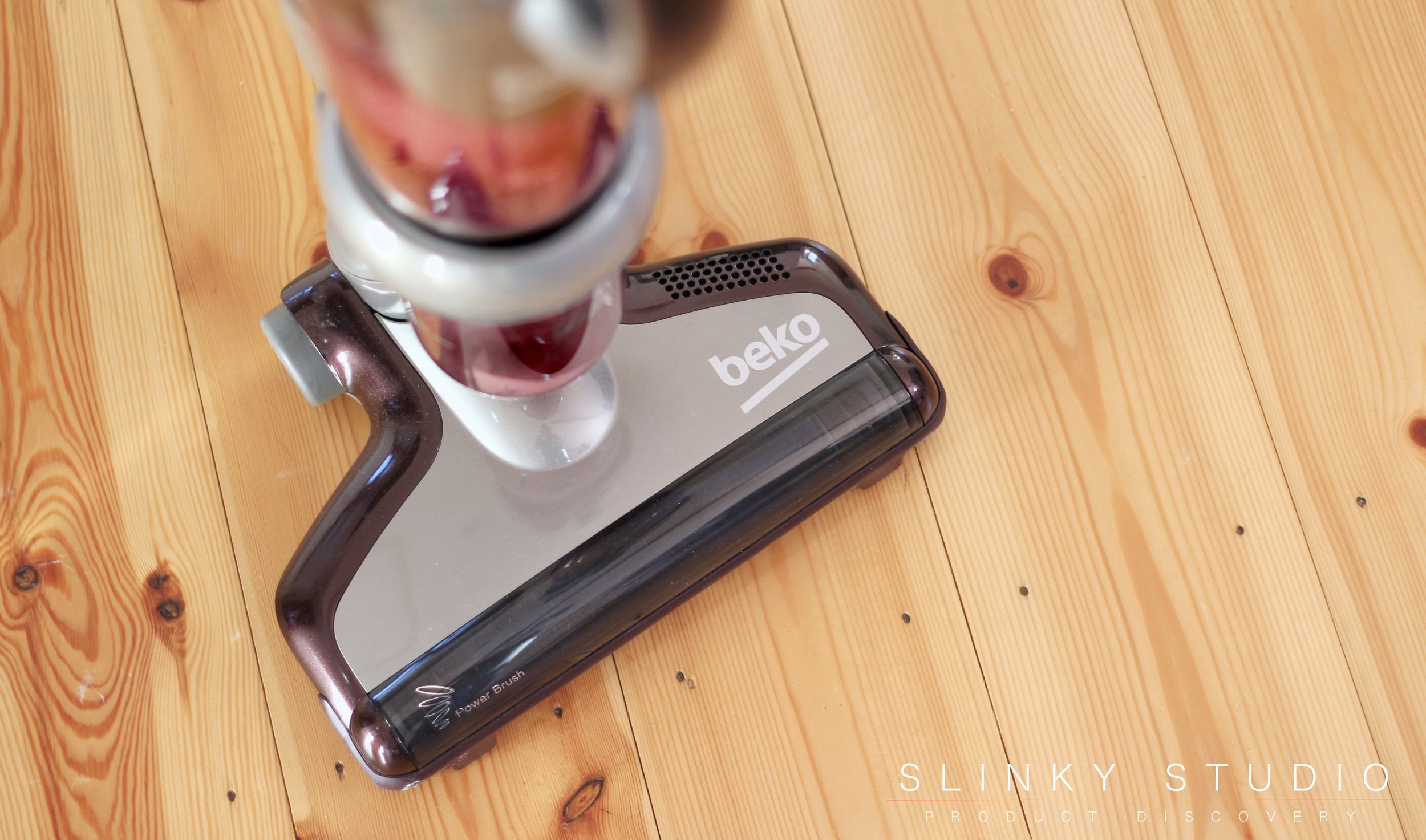 Beko Cordless Handheld & Upright Deluxe VRT6221P Cleaner Floor Head Above View.jpg