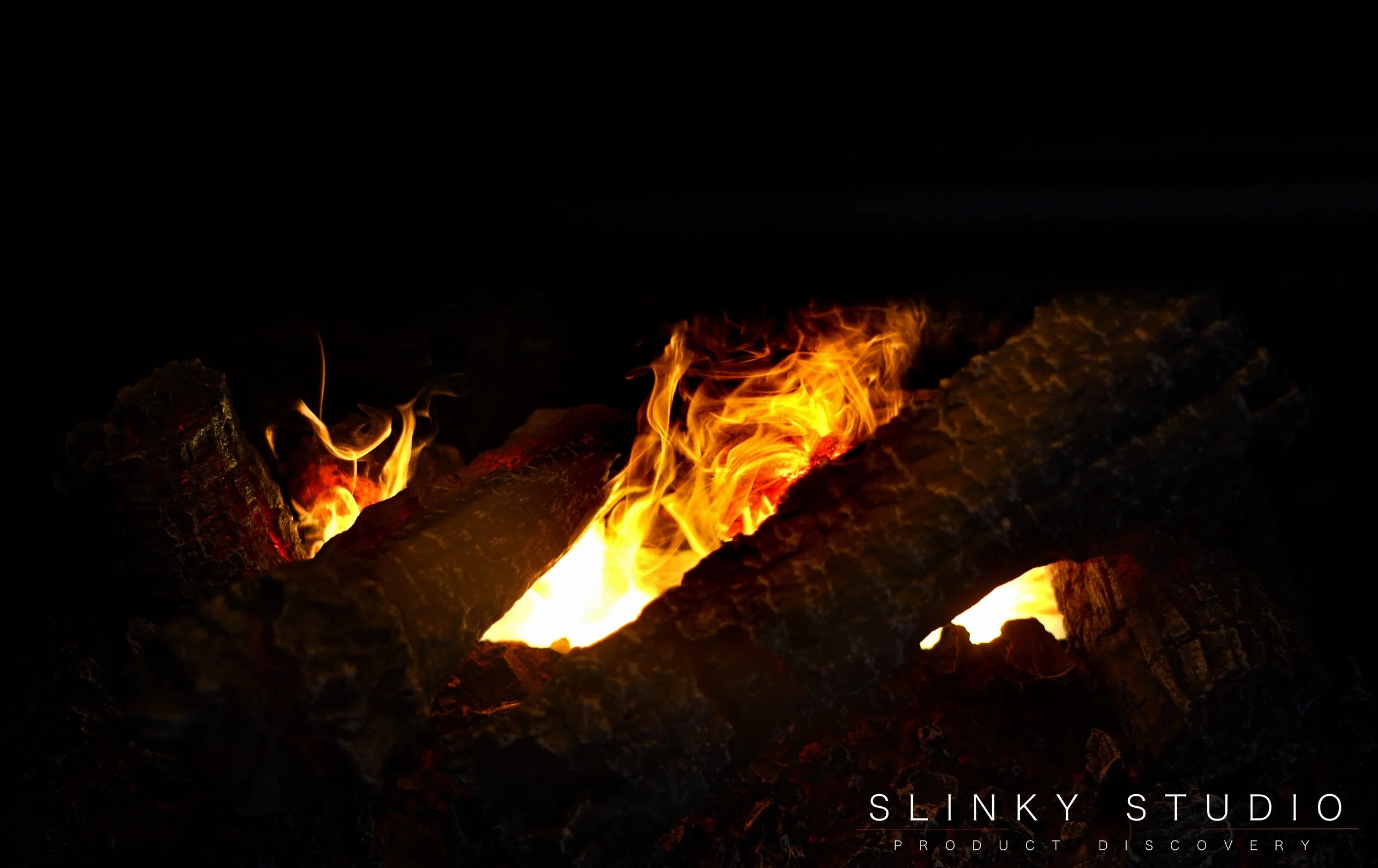 Dimplex Opti-myst Gosford Electric Stove Fire Flame Smoke Effect Close Up.jpg