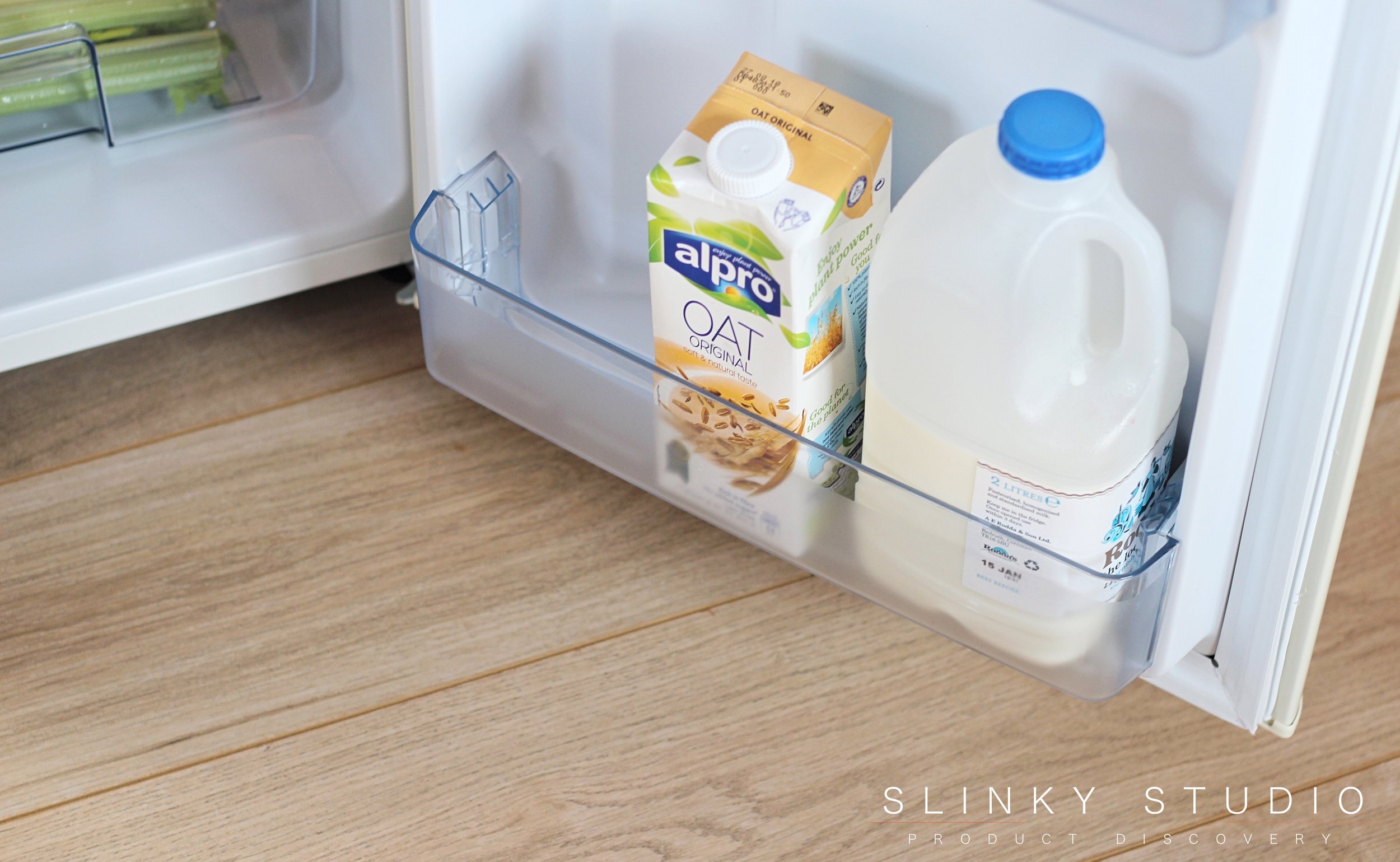 Bauer Haüs Retro Fridge Freezer Plastic Door Holder Milk.jpg