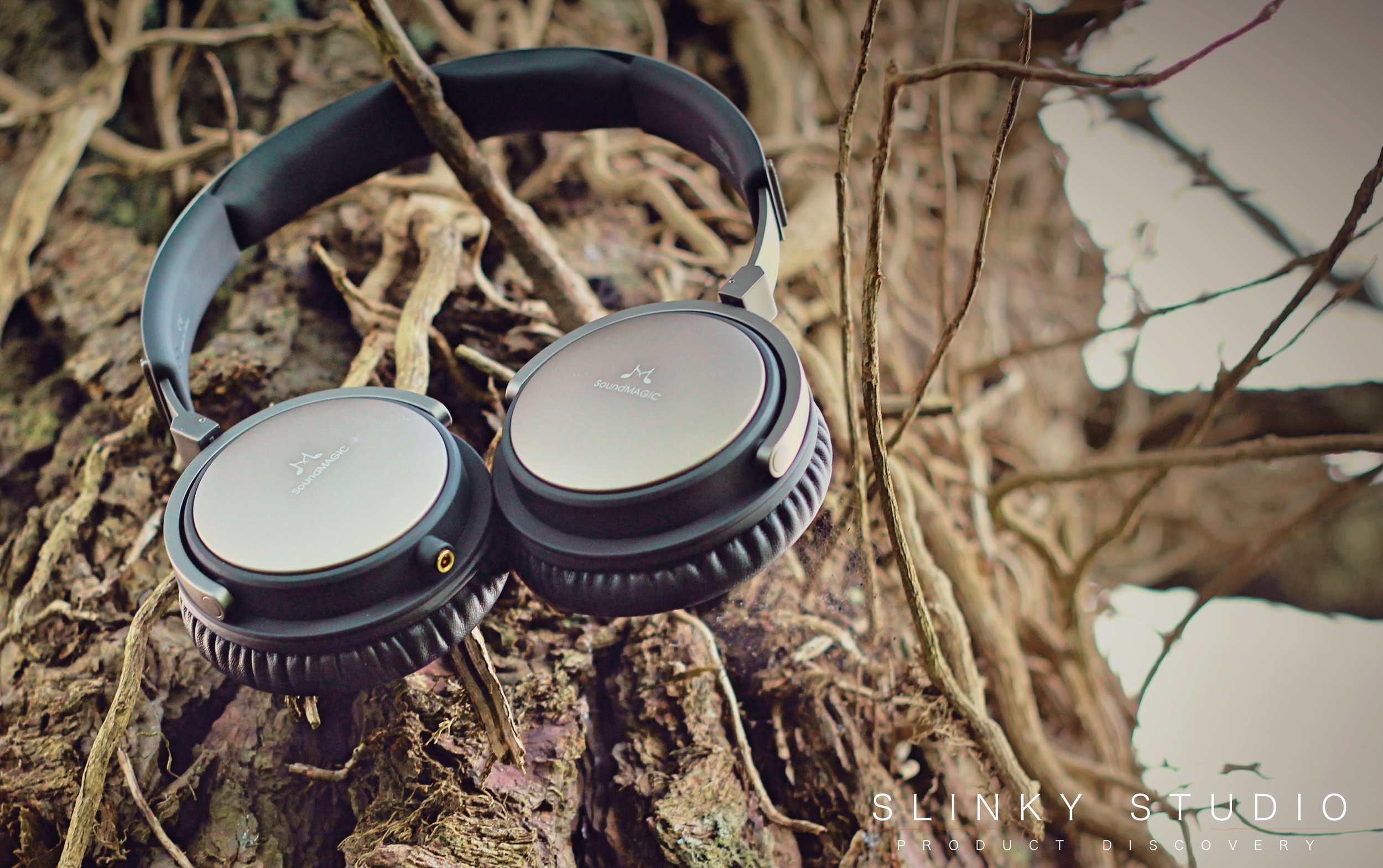 SoundMAGIC Vento P55 Headphones Hanging From Tree.jpg