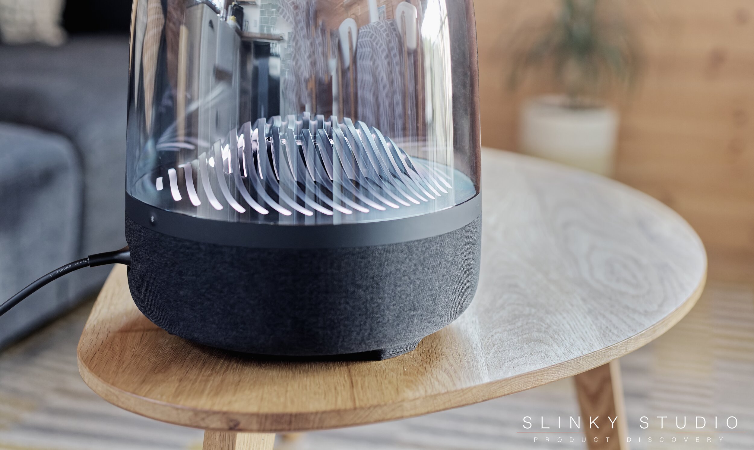 Harman Kardon Aura Studio 3 Speaker Review: Visually stunning sound -  Slinky Studio