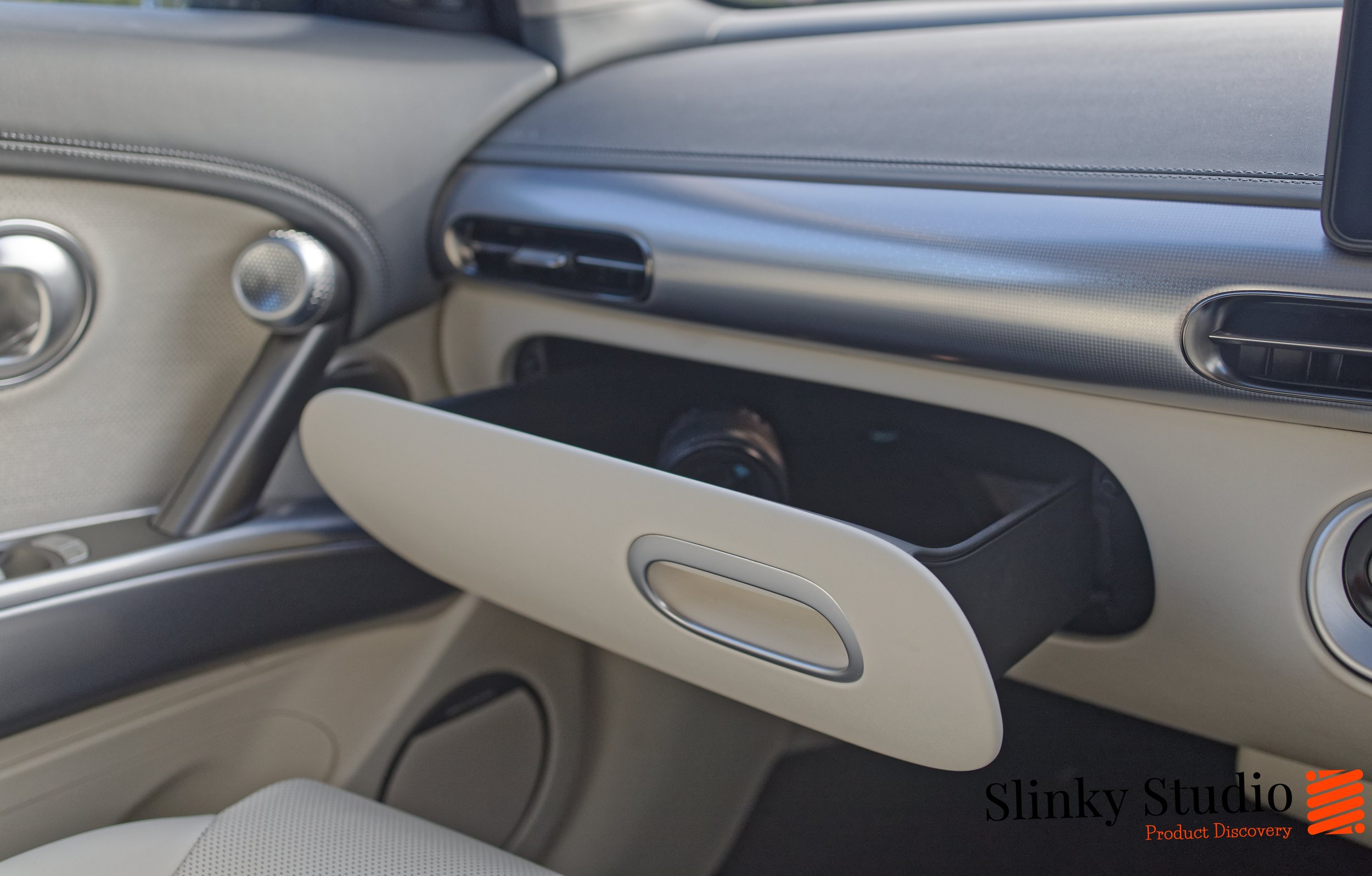 Genesis GV60 Glove Box Drawer.jpg