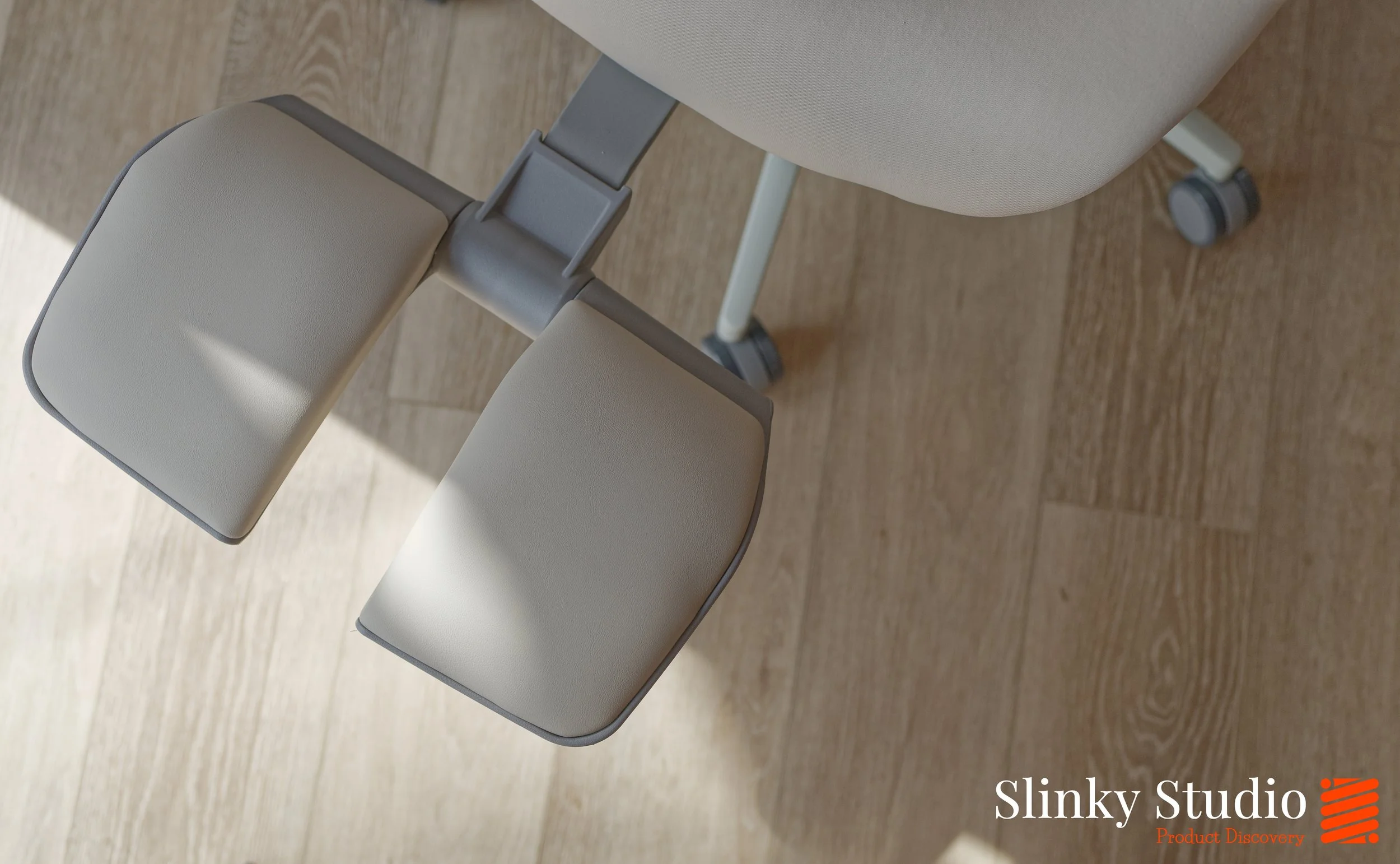 MUSSO E80 Office Chair Leg Foot Rest.jpg