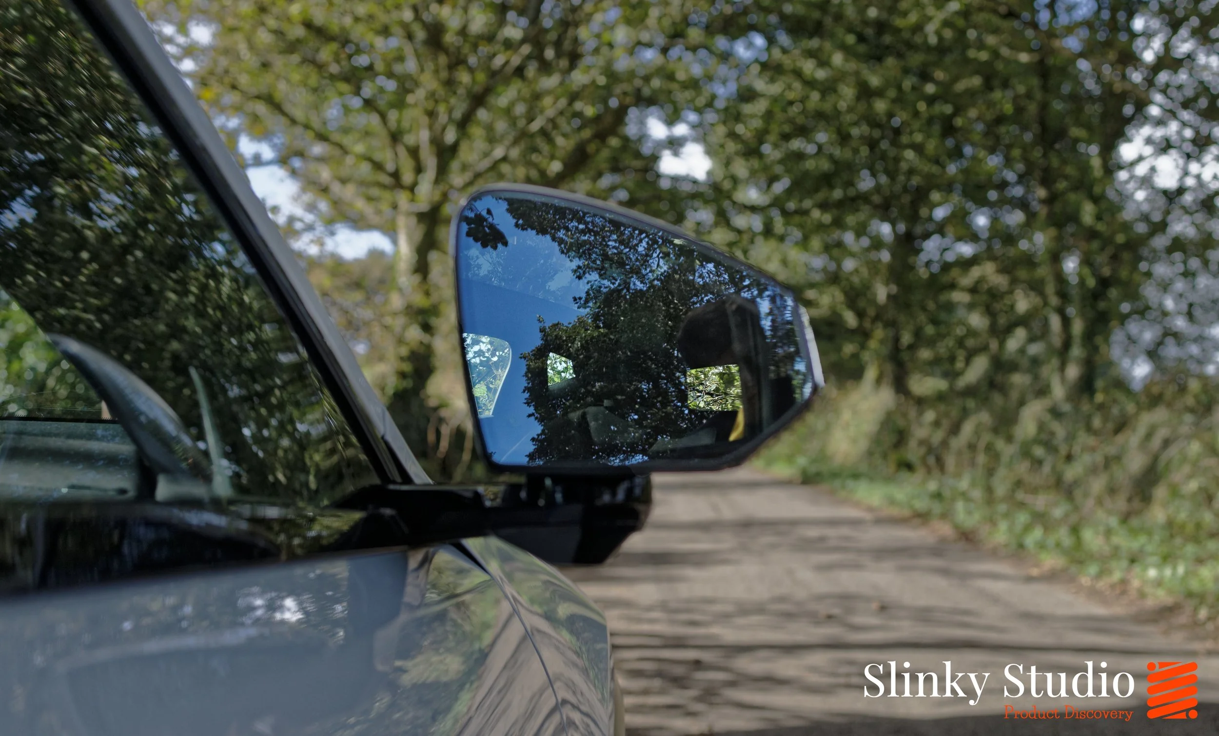 Polestar 3 Framless Wing Mirror.jpg