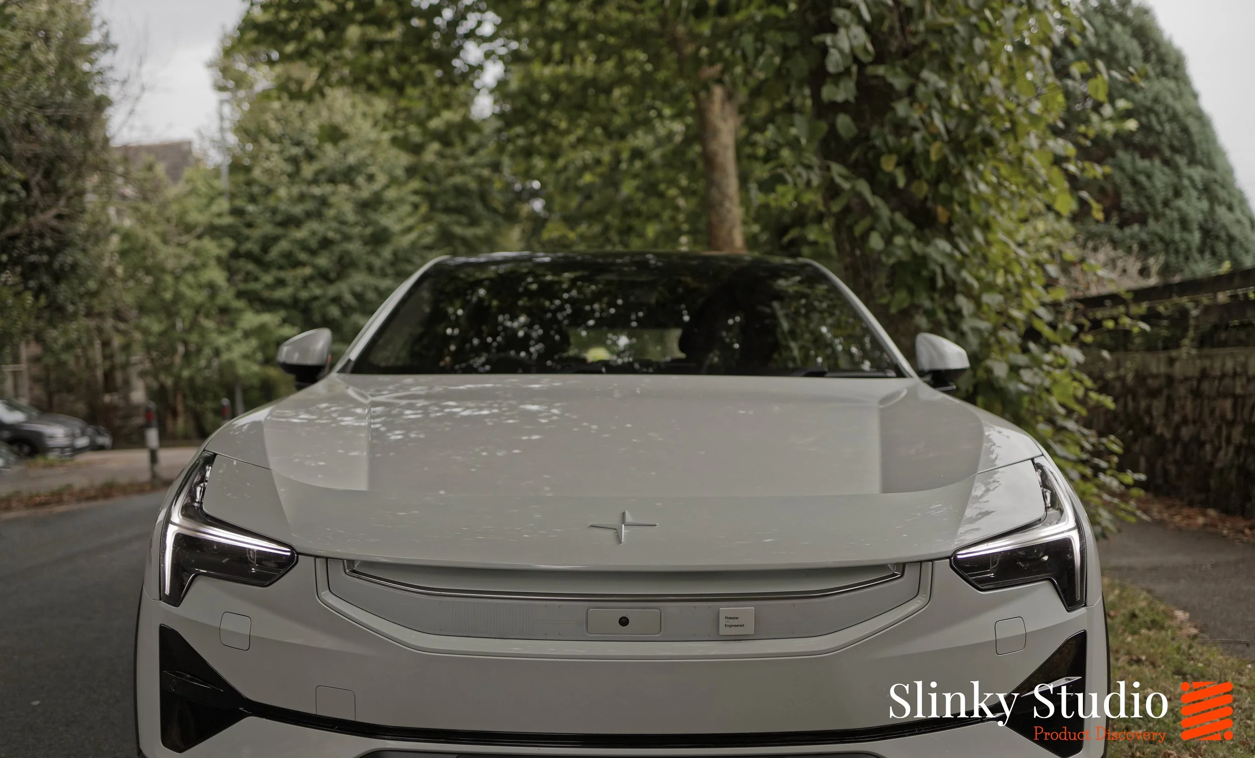 Polestar 3 Snow White Thor Hammer Headlights On Illuminating.jpg