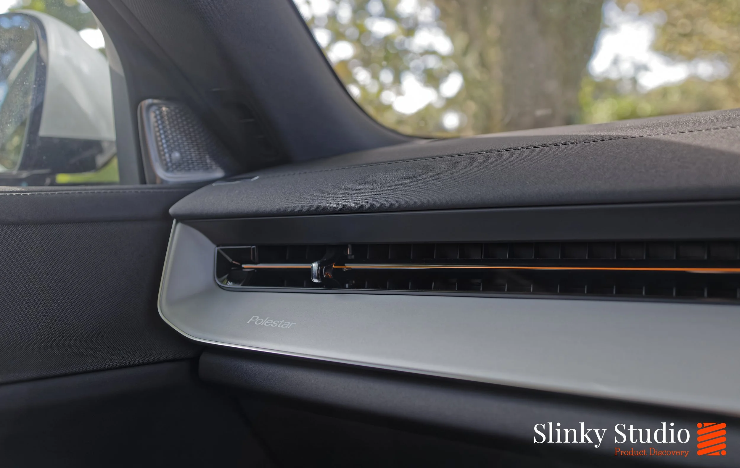 Polestar 3 Interior Ambient Lighting and Logo.jpg