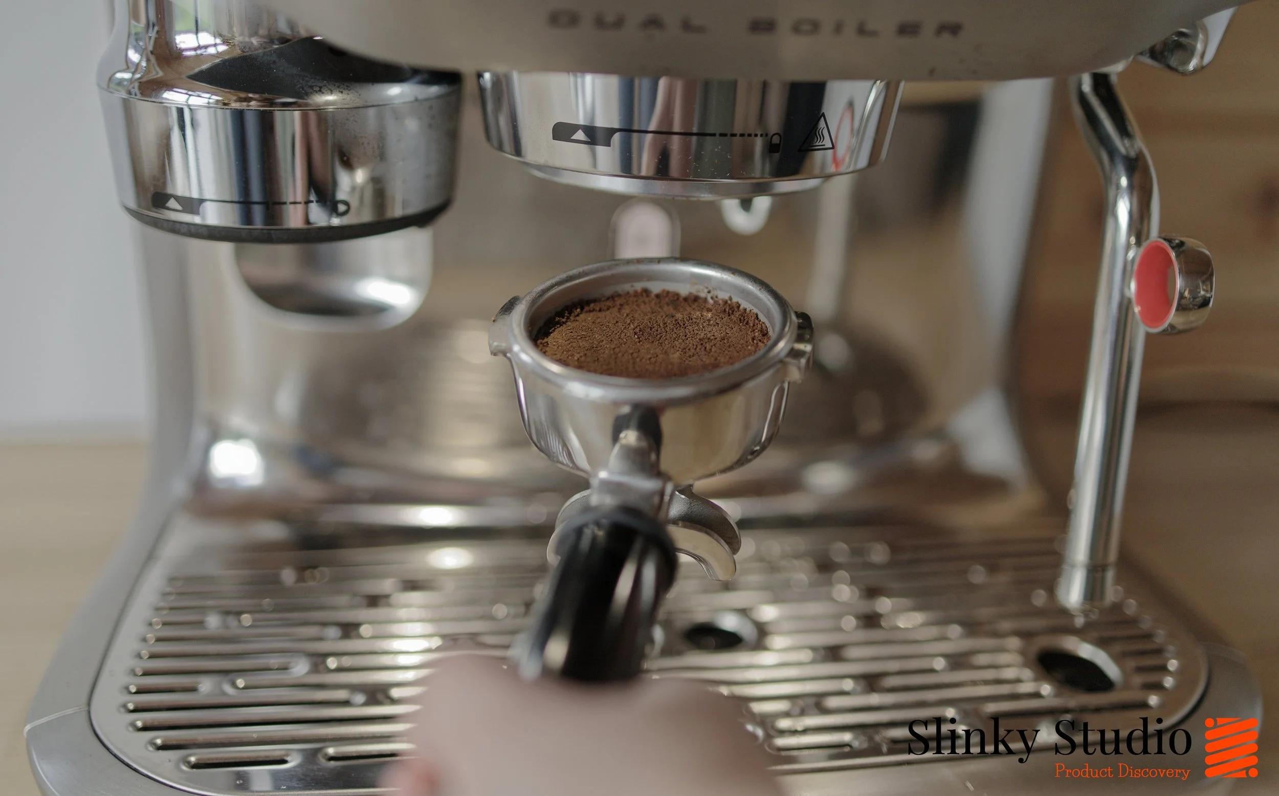 Sage Oracle Dual Boiler Coffee Machine Ground in puck.jpg