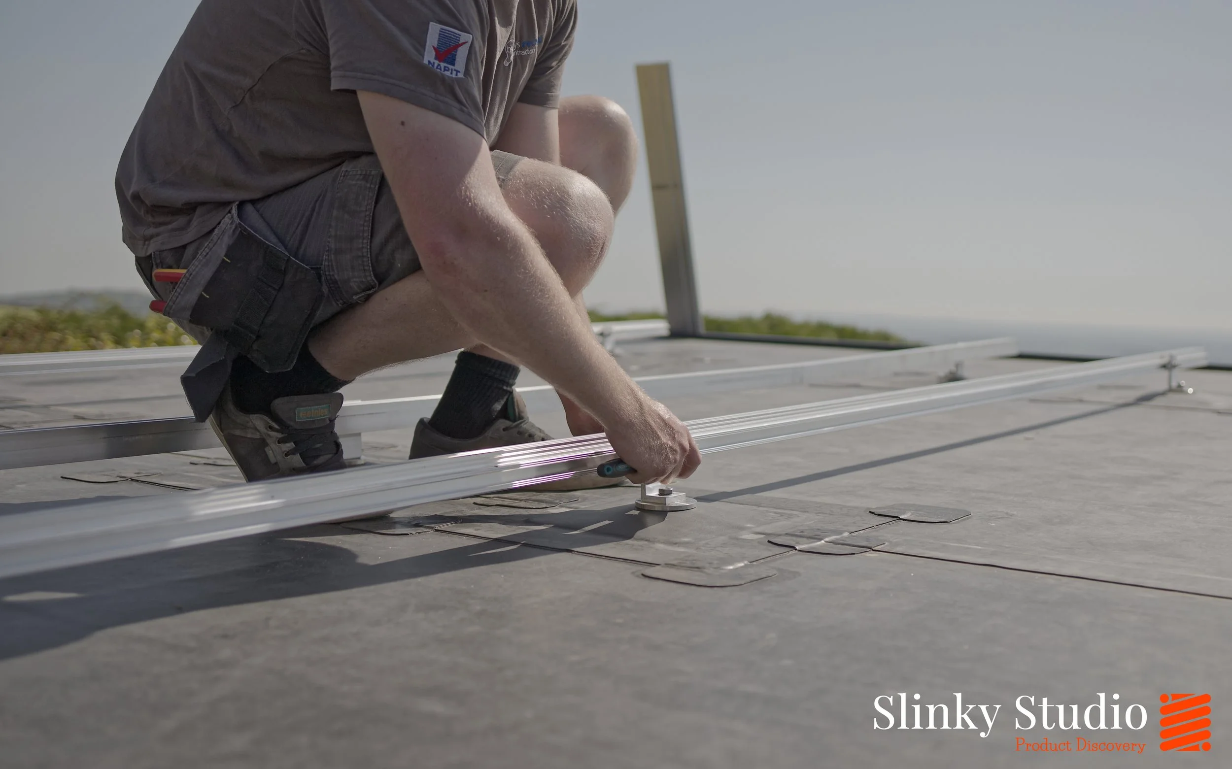 Nicholson ROOFTRAK IFP250 Installing Renusol VarioSole+ Rails.jpg