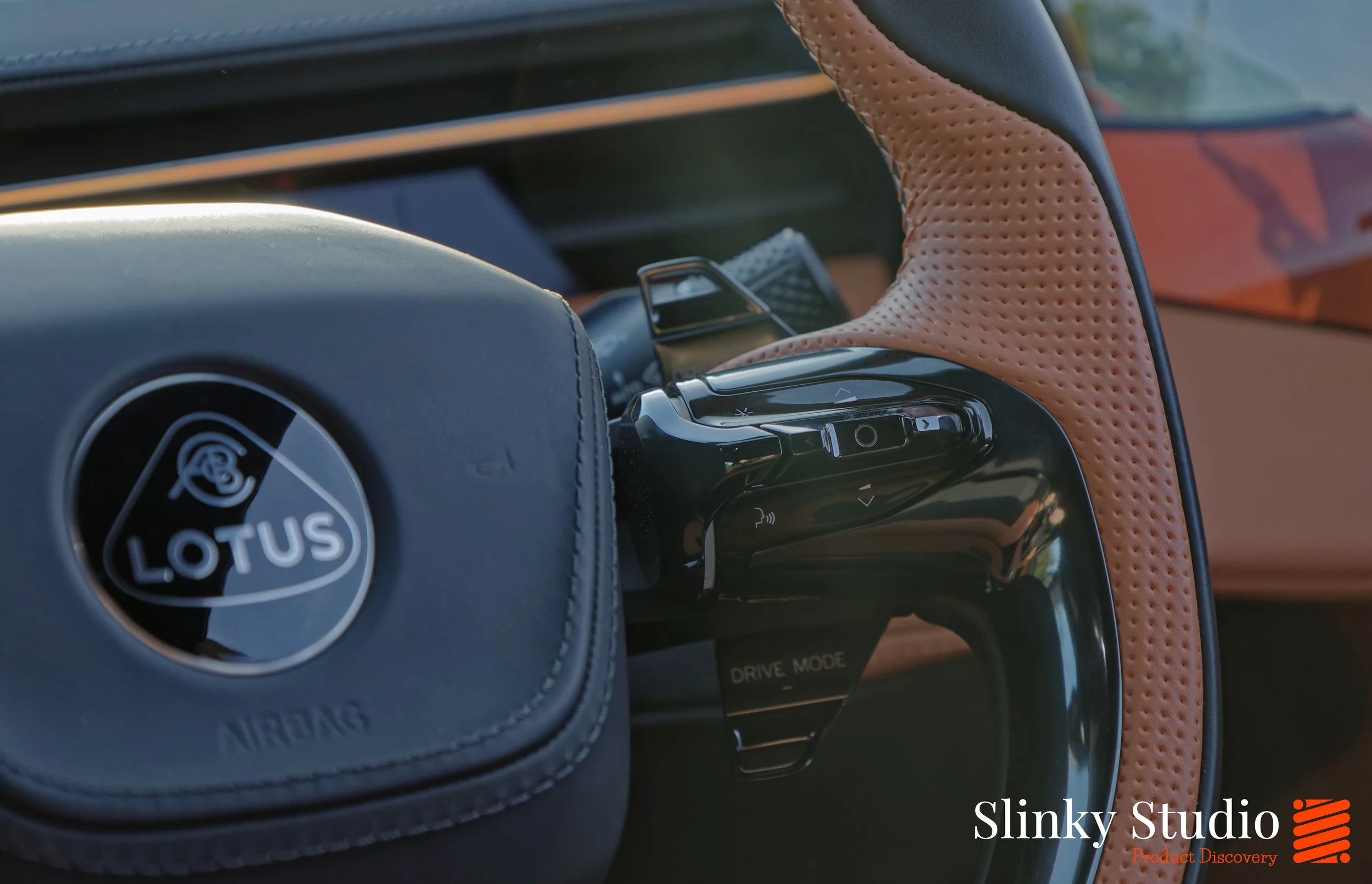 Lotus Emeya Steering Wheel Controls and Buttons.jpg