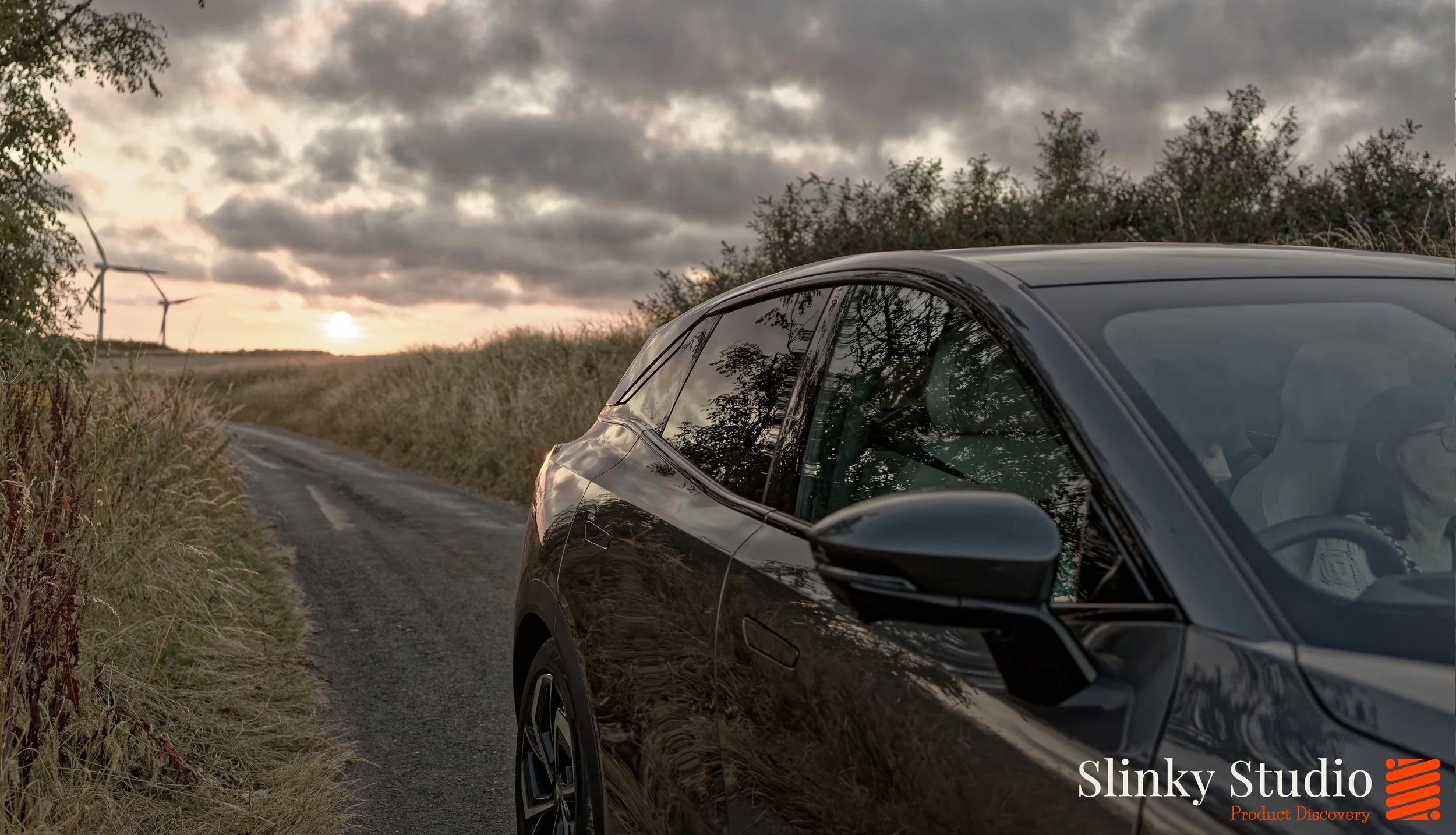 Changan Deepal S07 Lunar Gray Silver Sunset.jpg