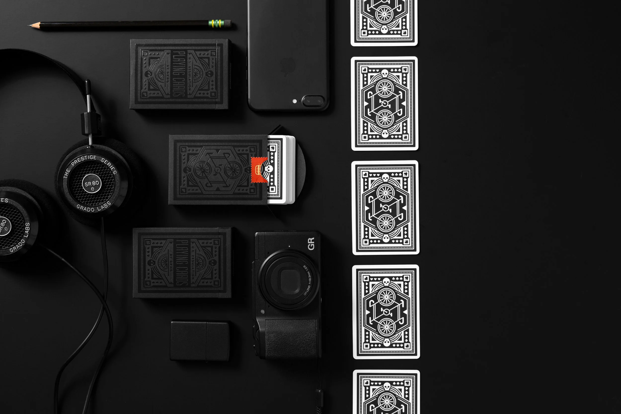 AP-PlayingCards-DKNGBlackWheels-LS06.jpg