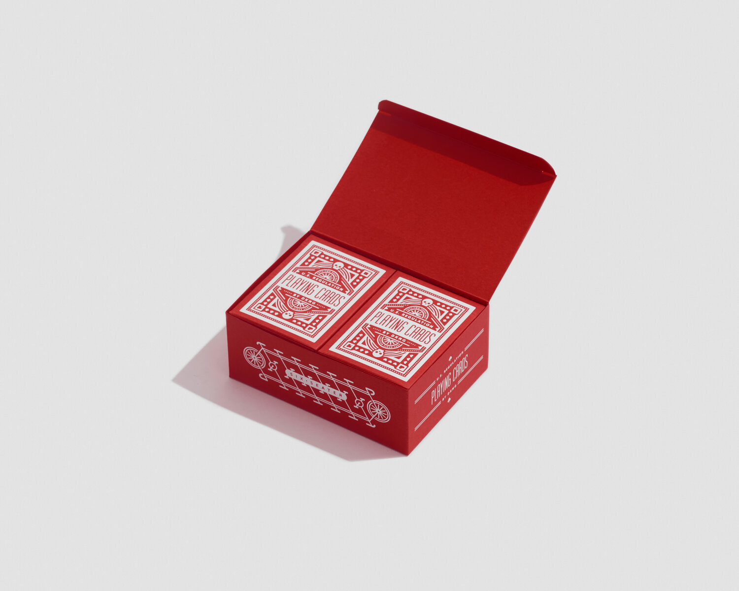 SYNCSPIKE DKNG Red Wheel Playing Cards /& Clear Protective Playing Cards Case