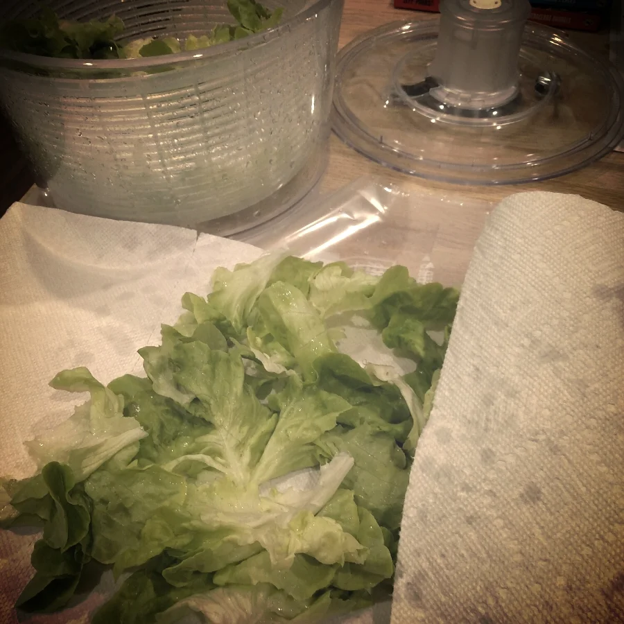 big paper towel o greens. note the salad spinner in the background.