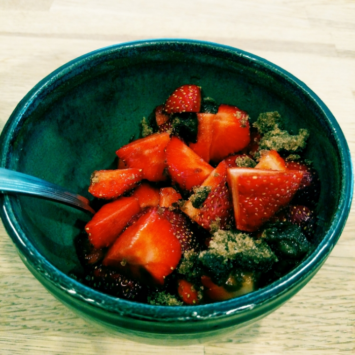 that's brown sugar on the strawberries, not blueberries.