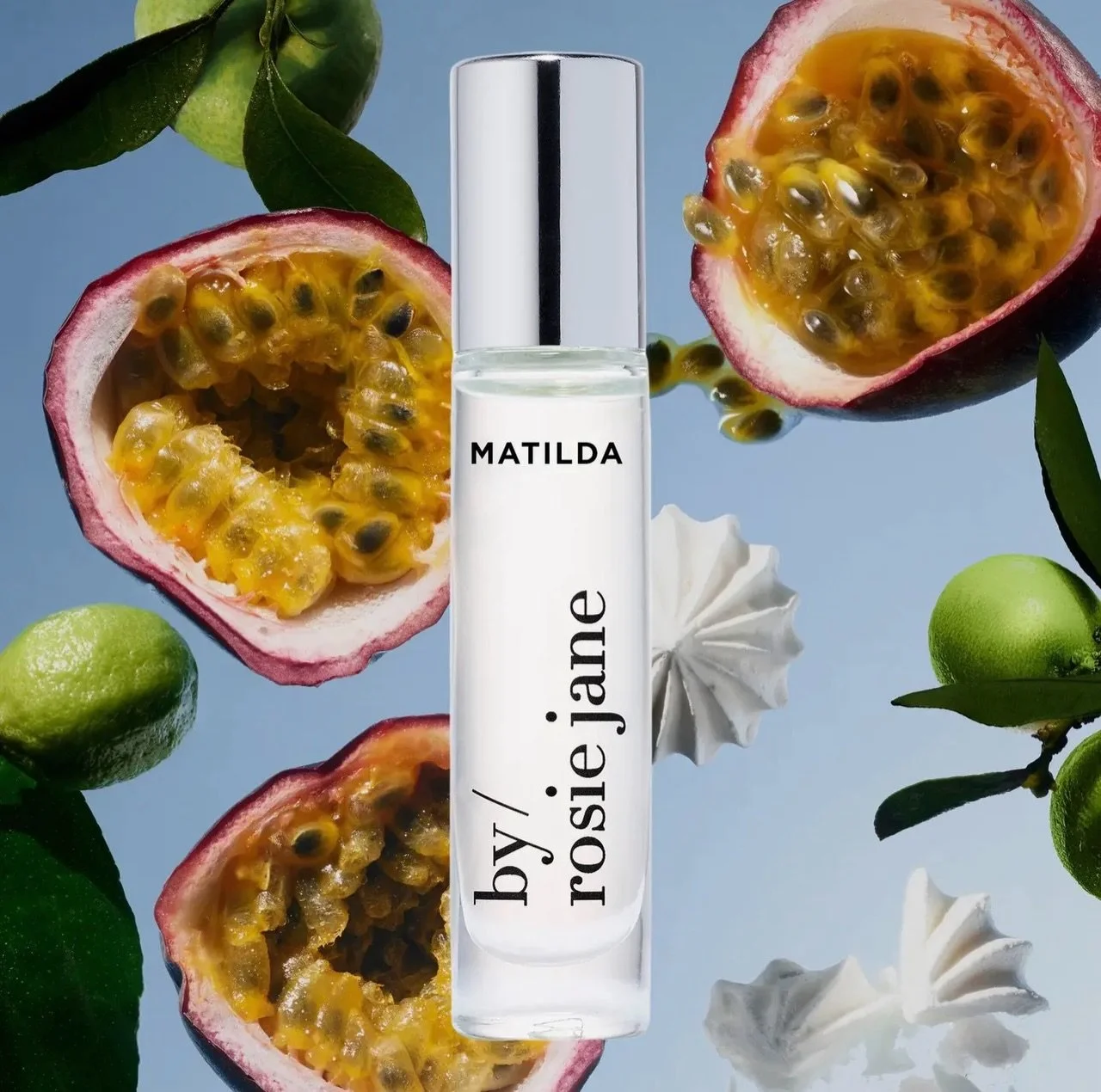 Passion fruit
Meringue 
Golden musk

Clean, nontoxic fragrances by Rosie Jane are always available in the shop. Come find your favorite ☀️ #cleanfragrance #sustainablefashion #madeincalifornia #shopsmall #shoppetaluma