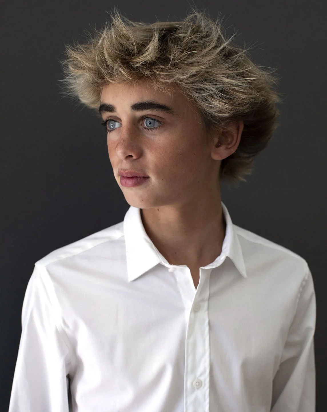 kingston_wht_profile.jpg