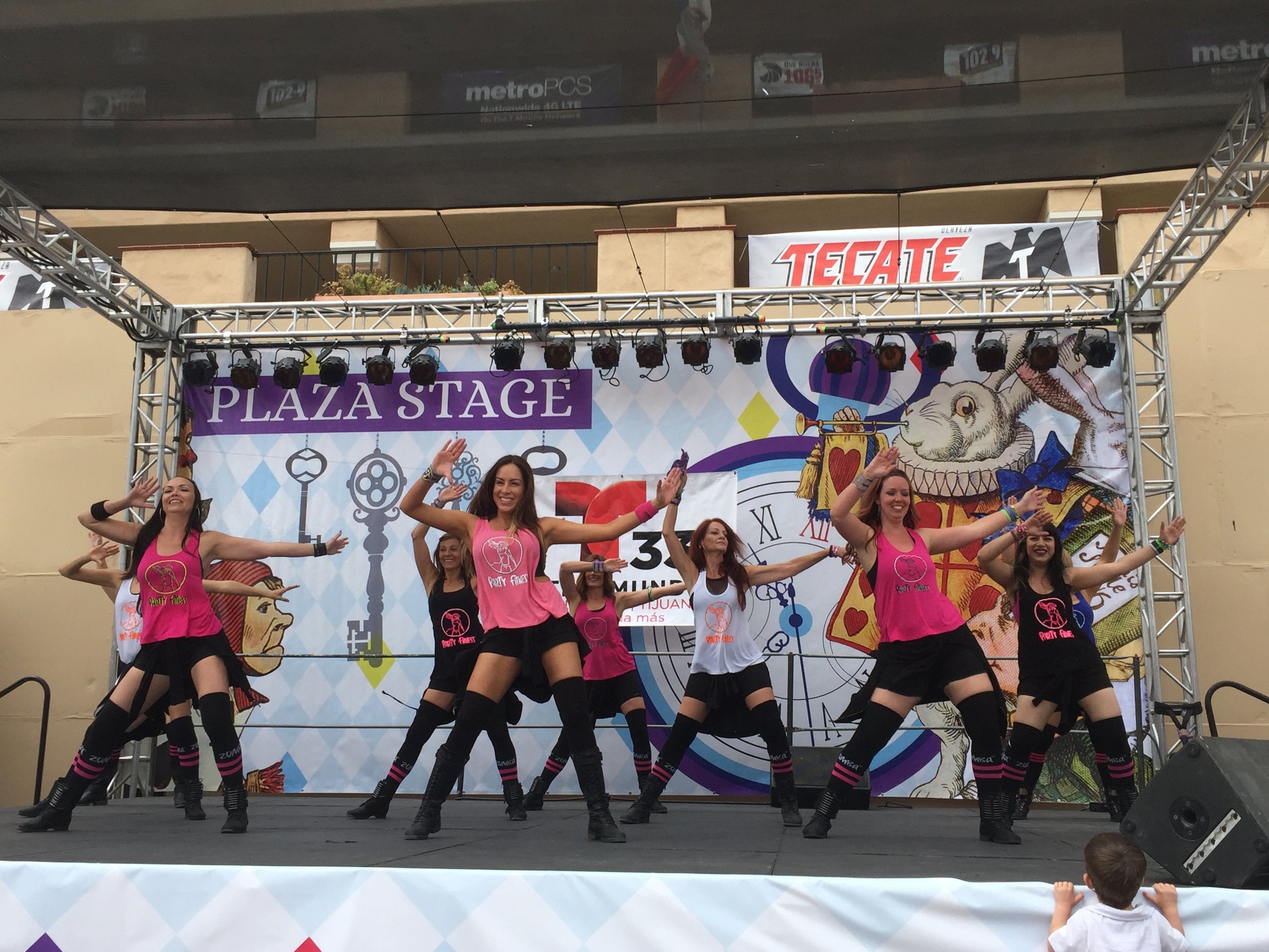 Party Fitness Performing at The Del Mar Fair 2016!