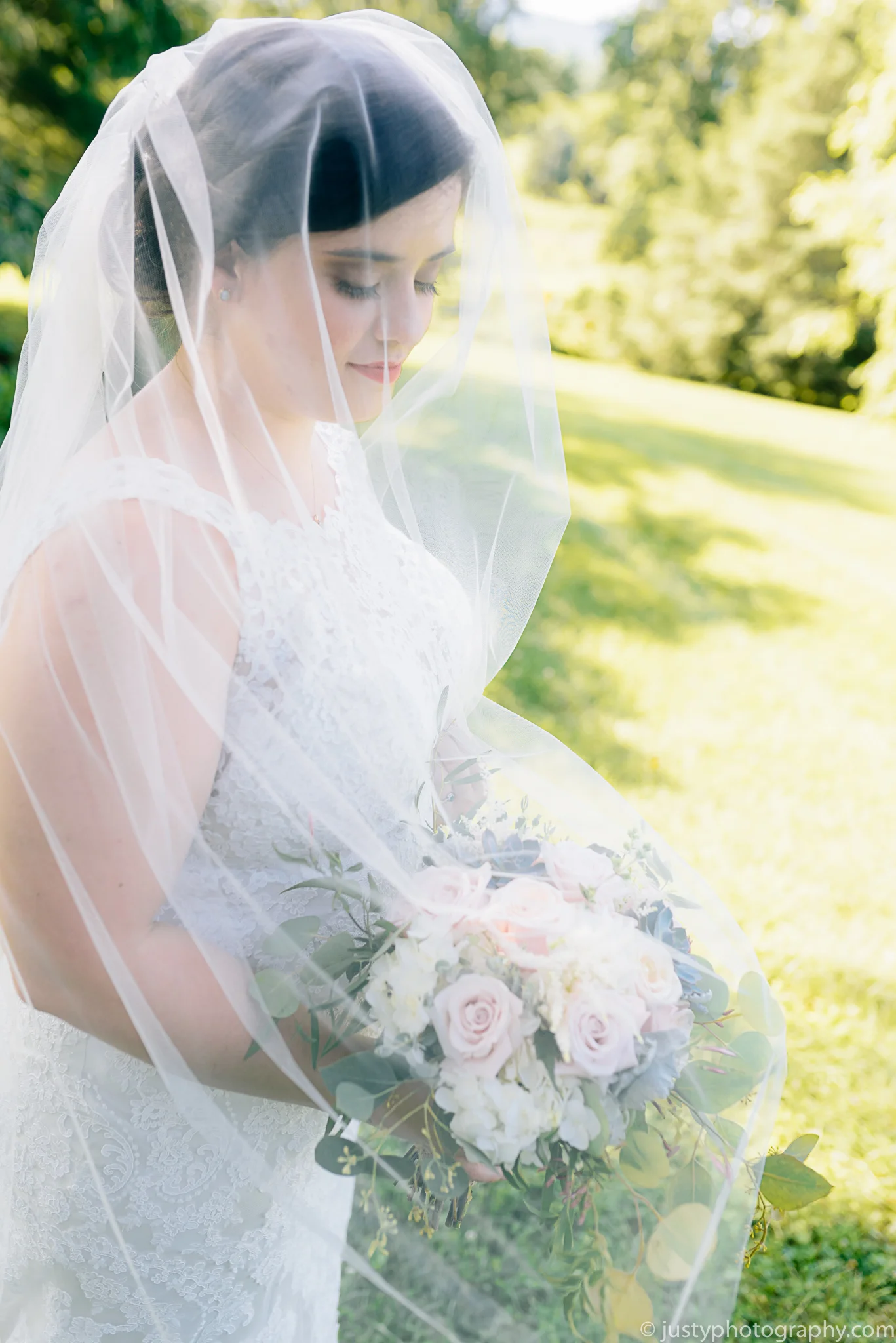 Silverbrook Farm Wedding Photos - Washington DC Wedding Photographer - Bride portraits