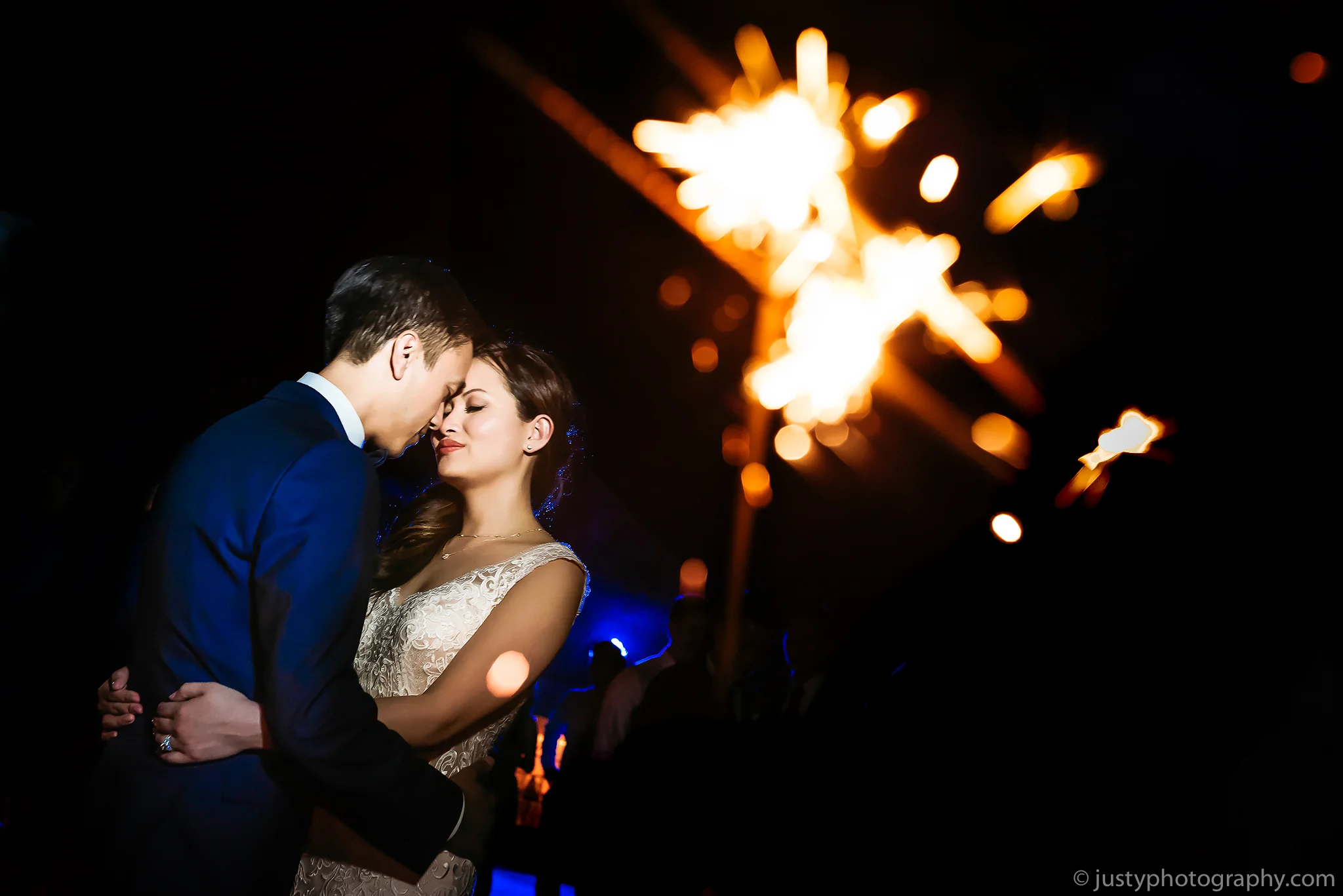 Beacon Hill Manor Wedding Photos Sparklers - Reception--2.jpg