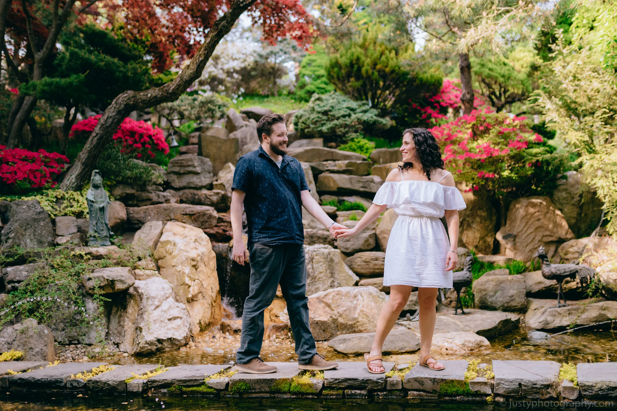 Hillwood Estate Engagement Photos-6338.jpg
