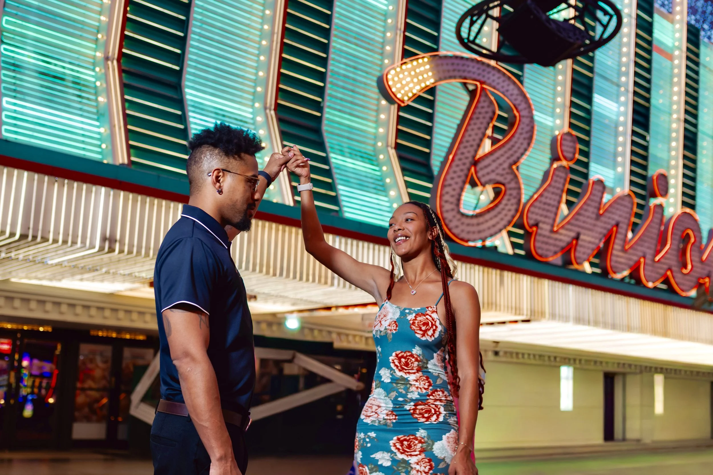  Las Vegas - Fremont Couples Photo 