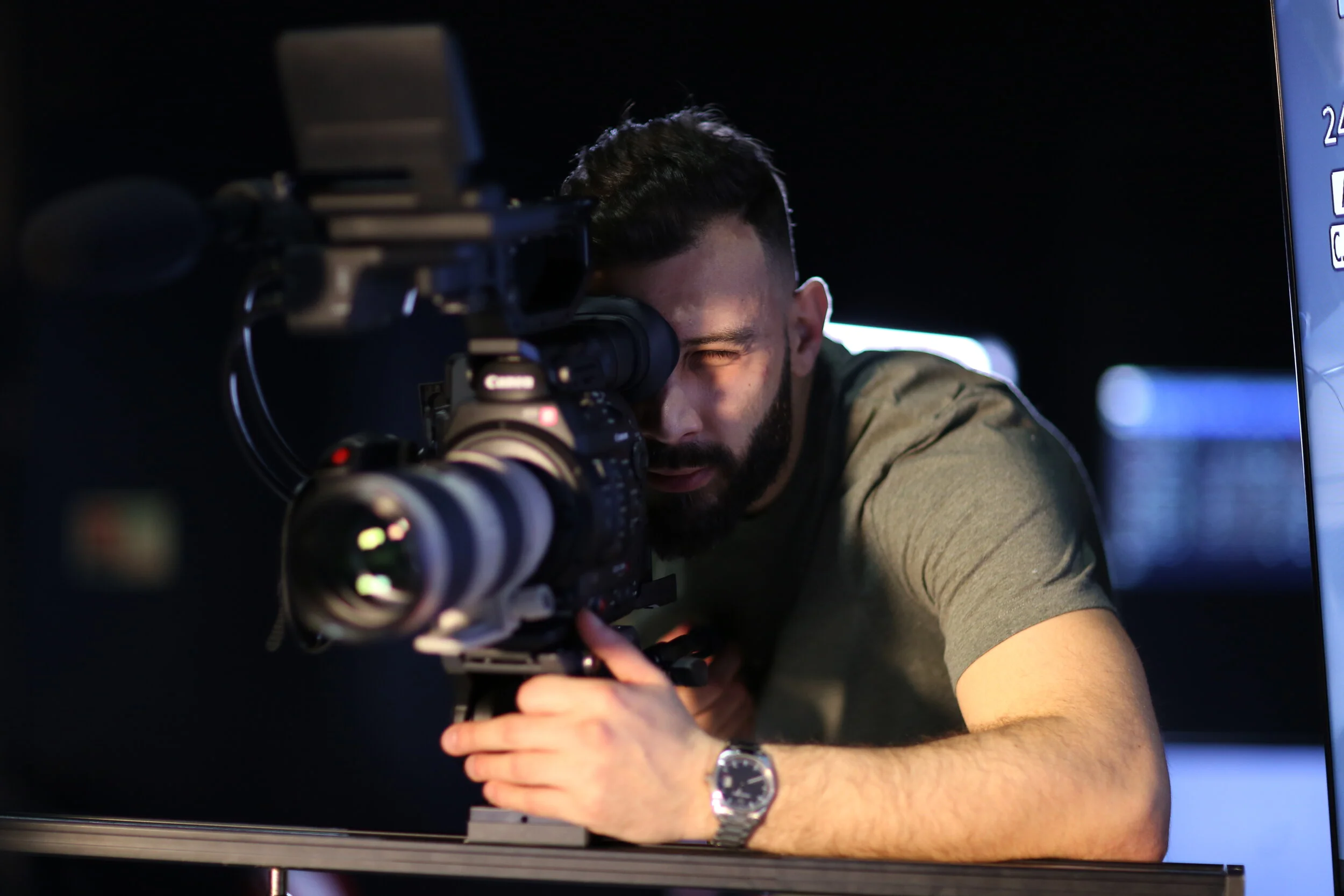 Salih Karakis filming on a cinema camera