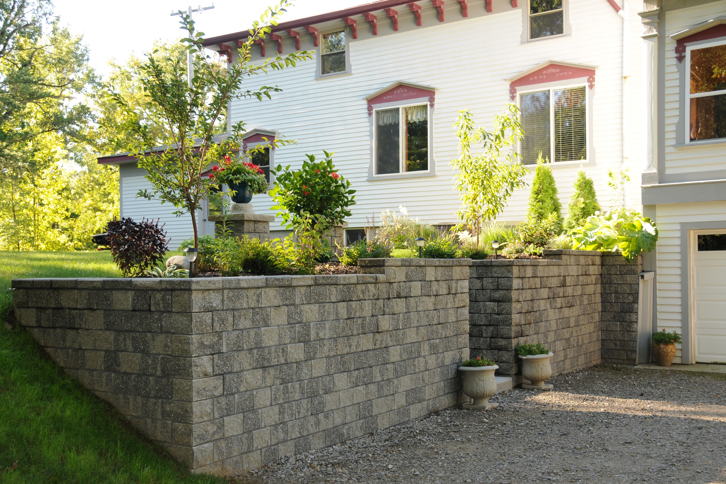  Traditional Retaining Wall  