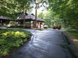 Benefits of Installing Asphalt