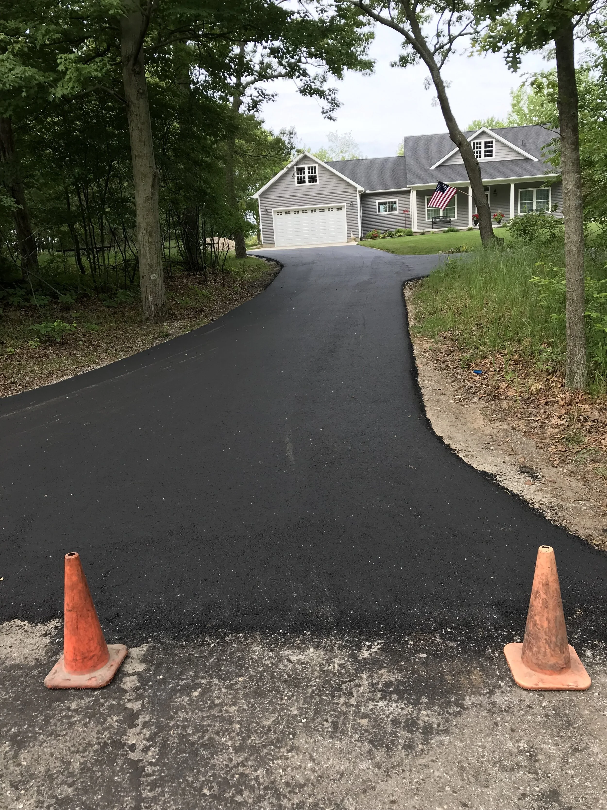 Esch Landscaping - Asphalt - Residential Driveway Project Example.JPG