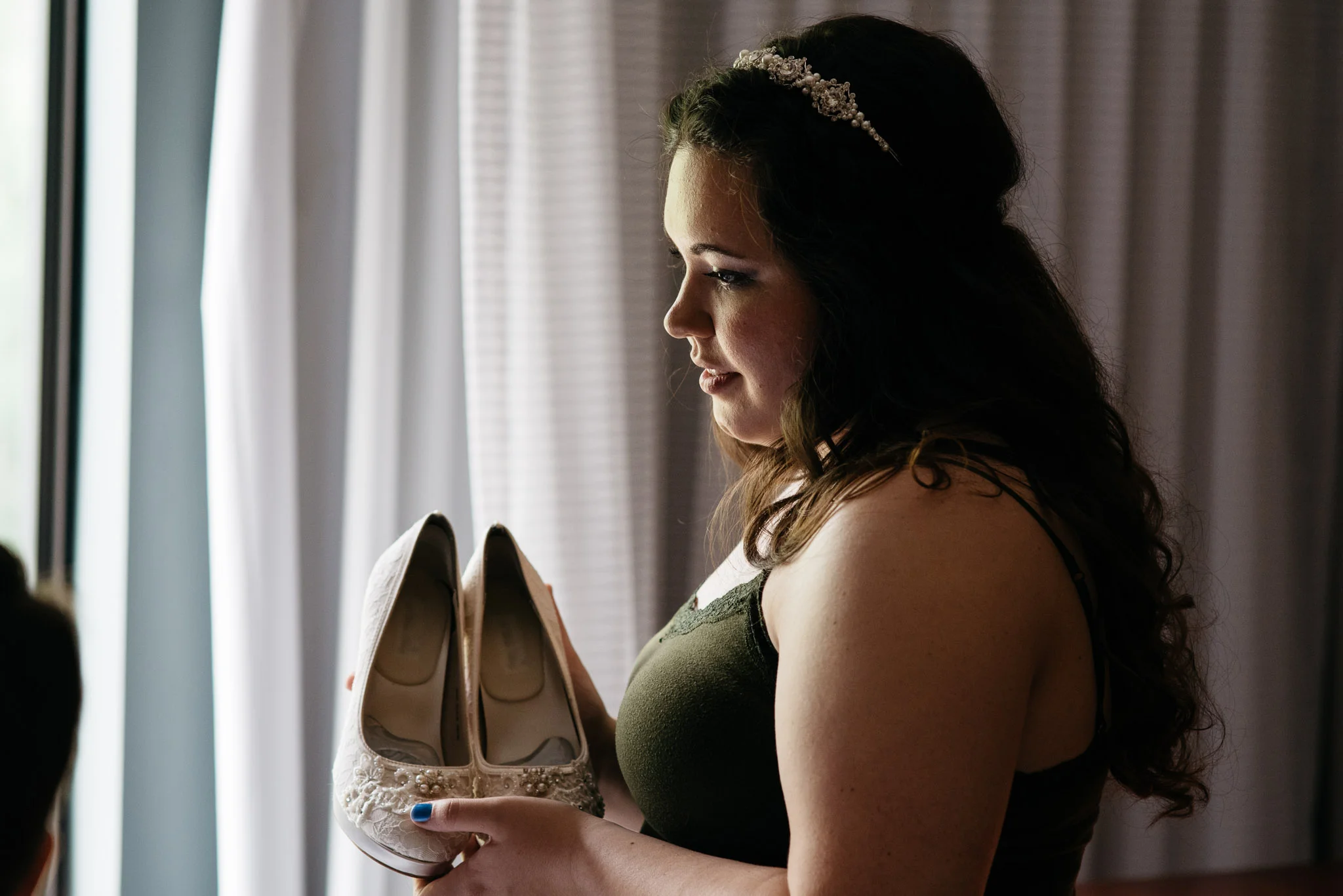 bride getting ready mariah fisher photography.jpg