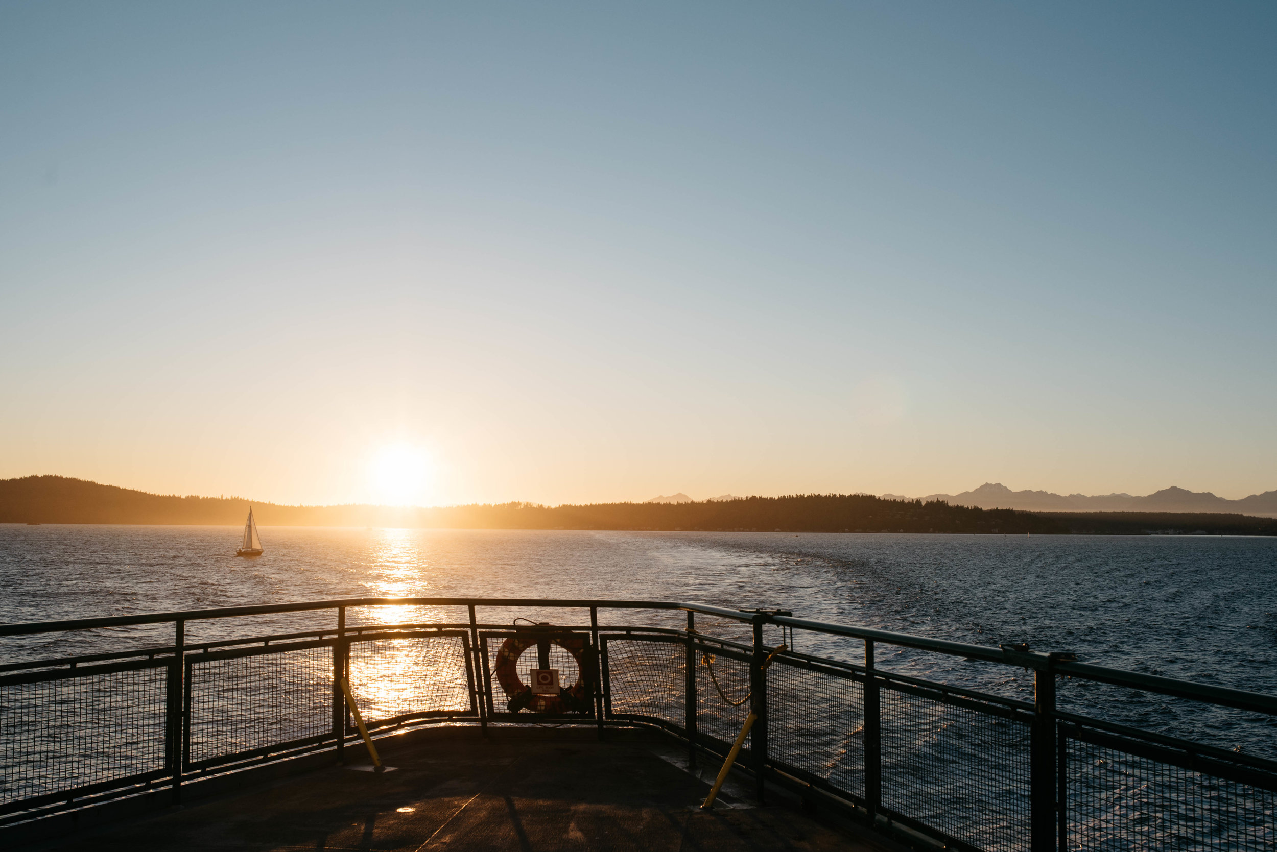 Seattle Ferry Travel photography mariah fisher-2.jpg