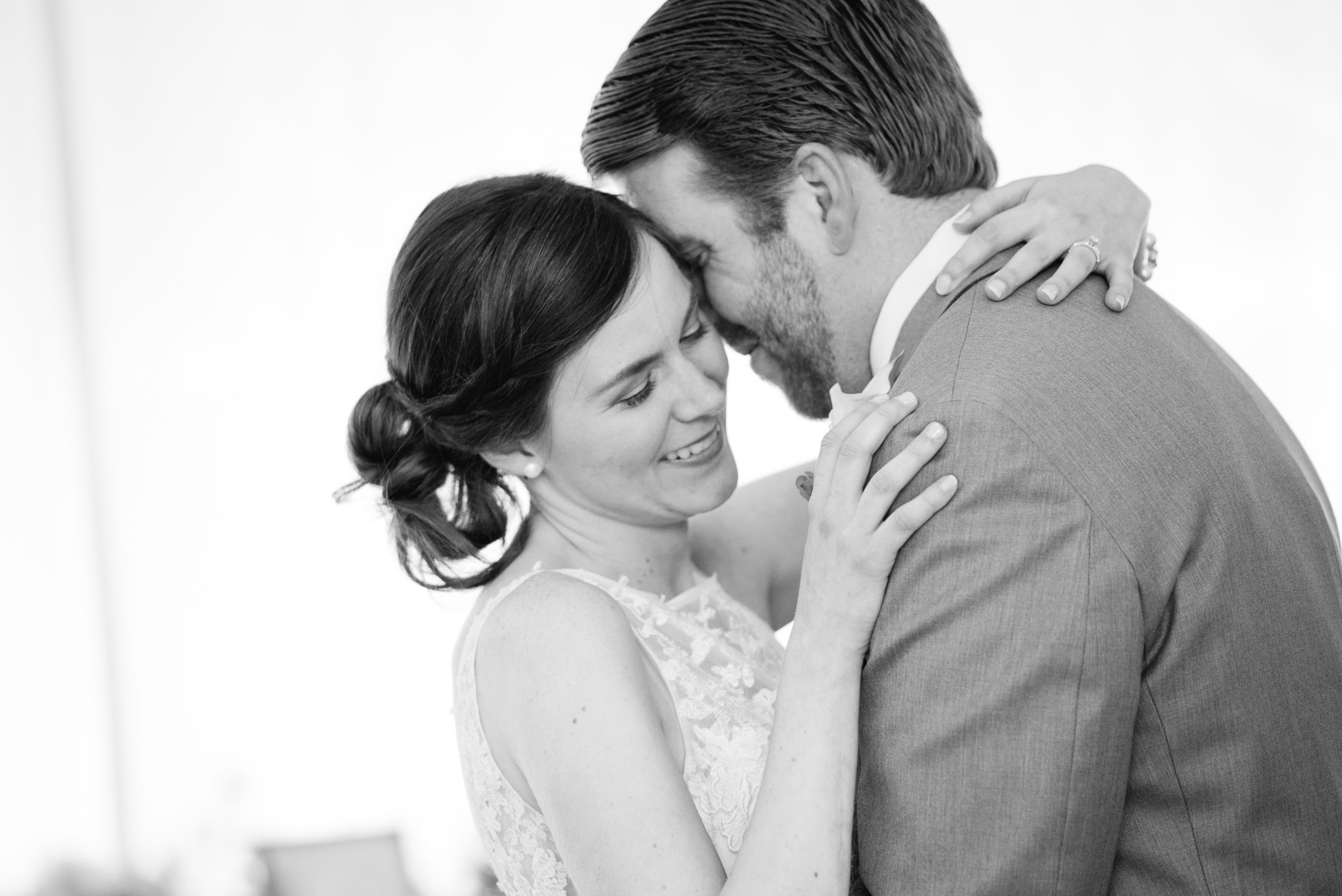 Rust Manor Wedding First Dance Photography.jpg