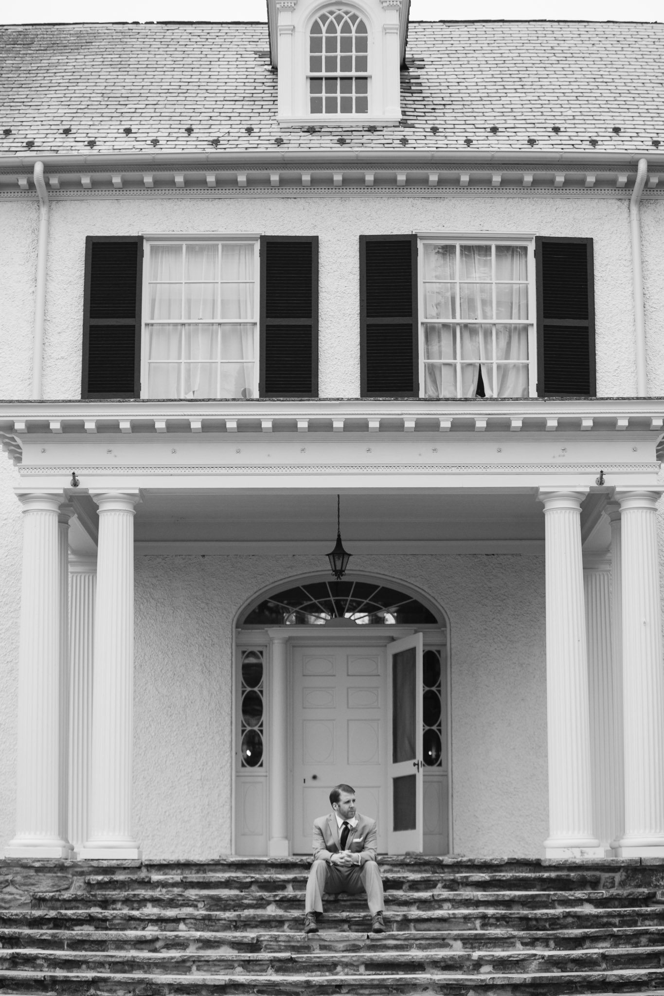 Mariah Fisher Photography groom portrait Rust Manor VA Wedding-1.jpg