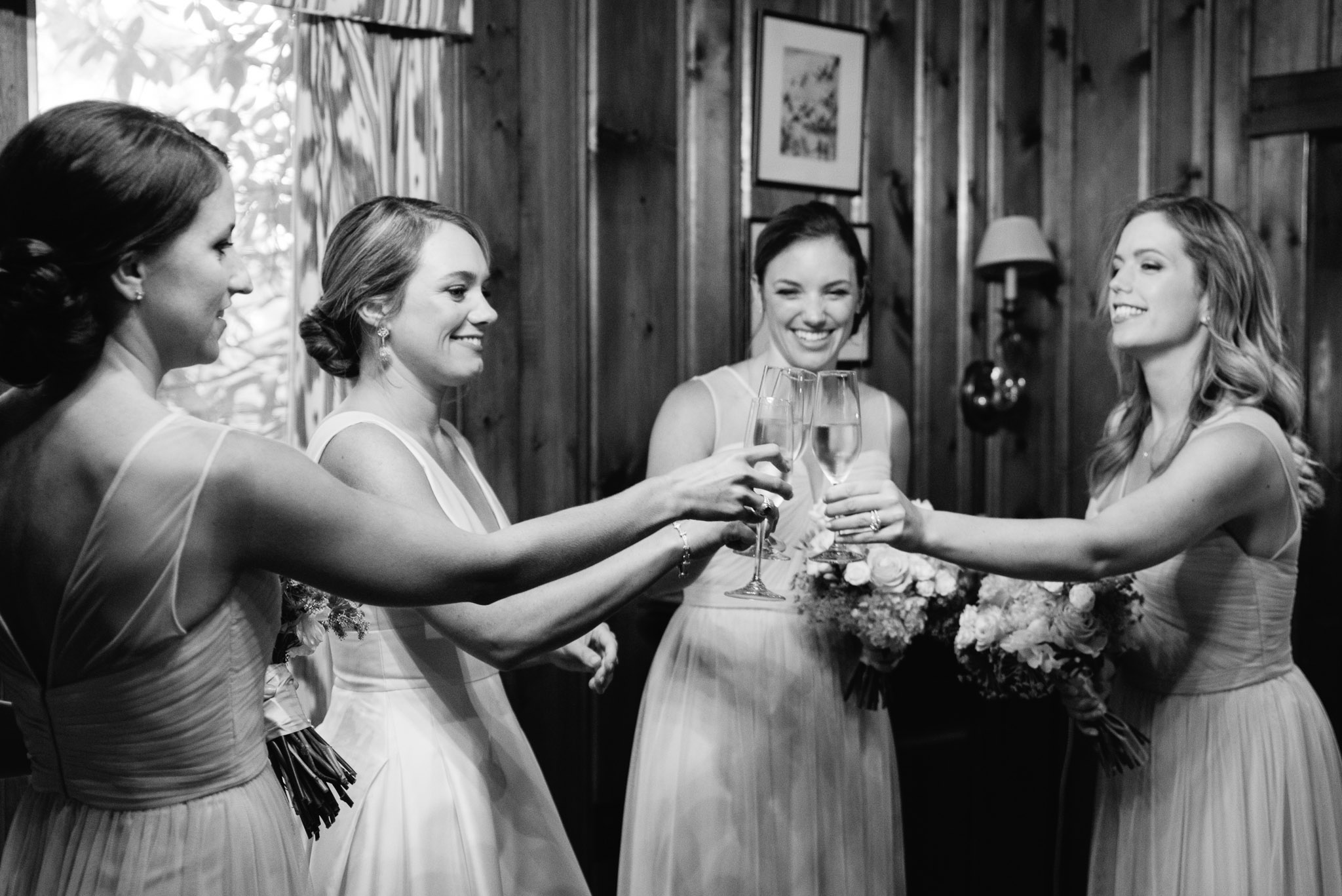 bride getting ready Pittsburgh Wedding Photography Mariah Fisher country club wedding-3.jpg