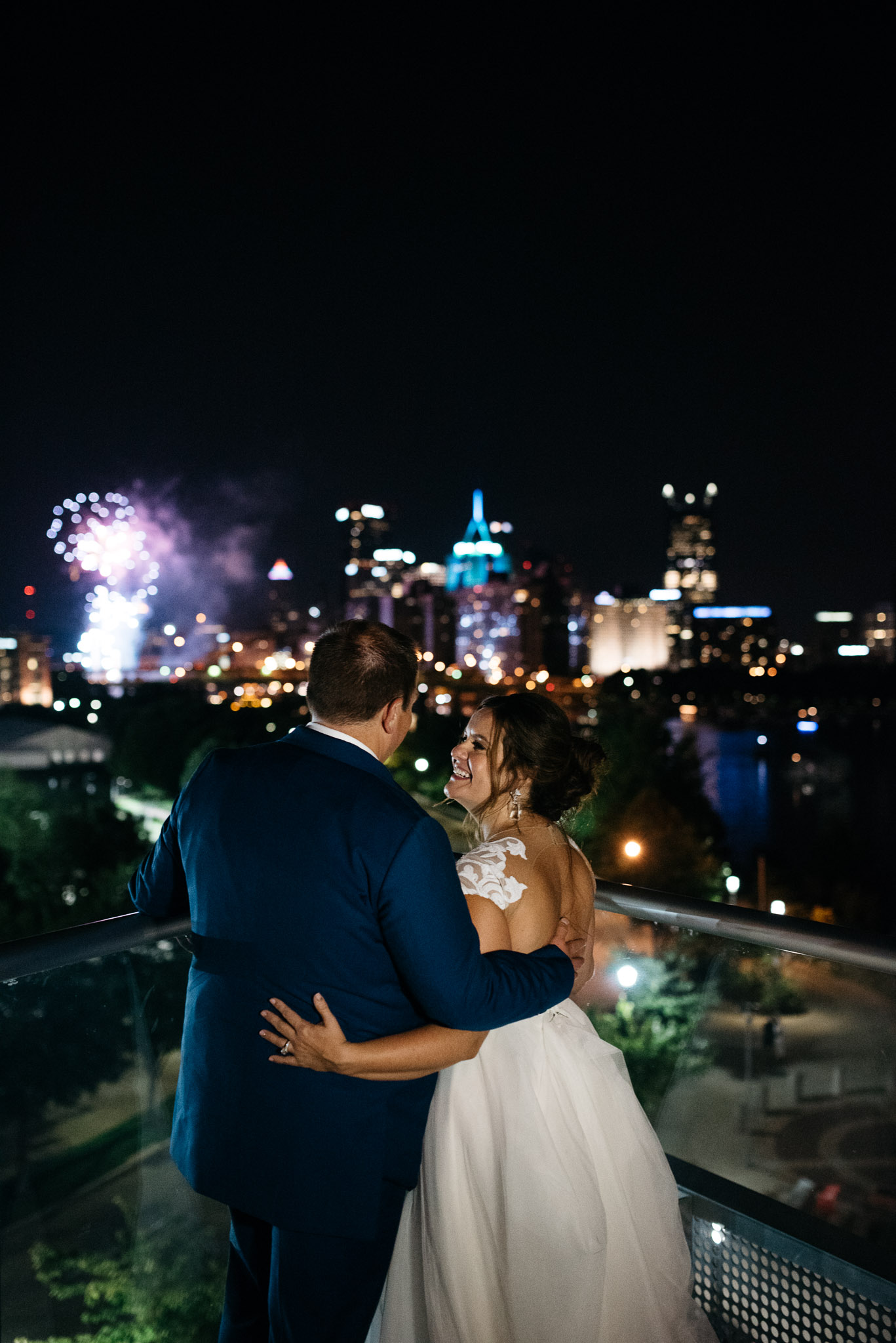 Pittsburgh Wedding Photographer, fireworks Carnegie Science Center, Pointview Hall, Mariah Fisher-6747.jpg