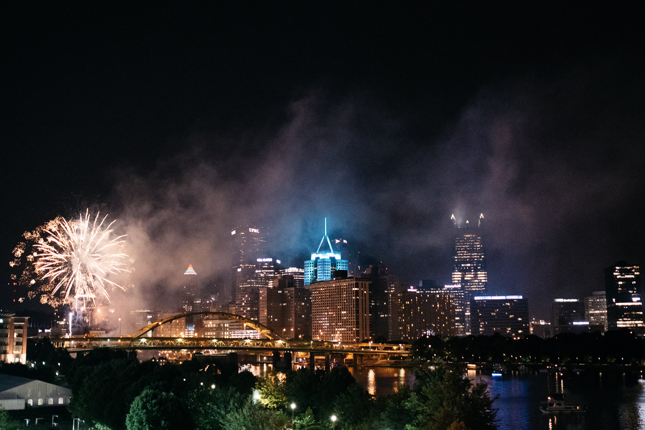 Fireworks, Pittsburgh Wedding Photographer,  Carnegie Science Center, Pointview Hall, Mariah Fisher-6802.jpg