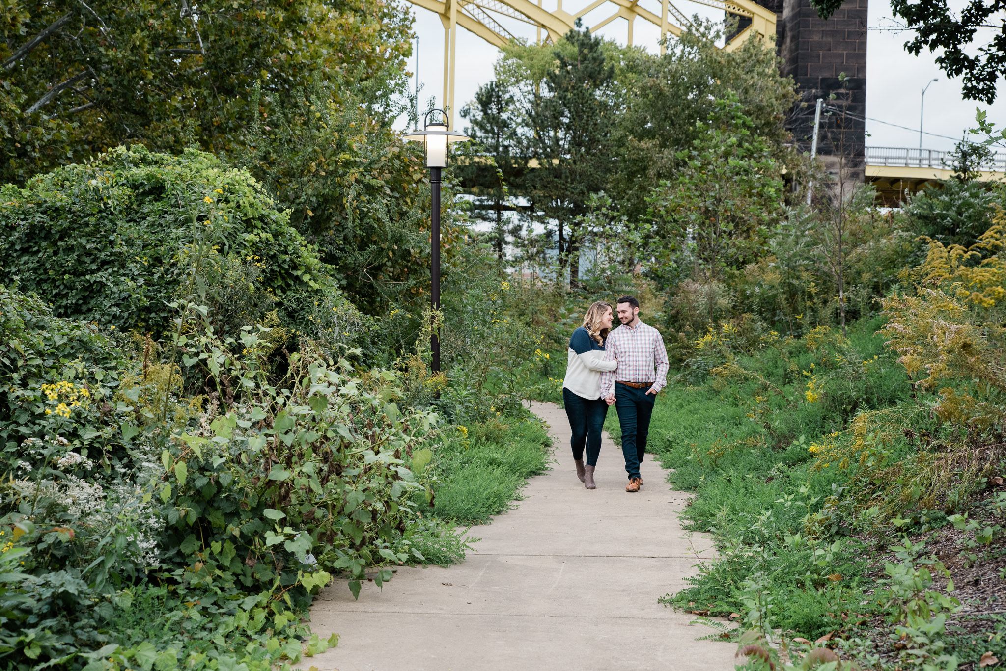 Strip District engagement session, Pittsburgh PA photographer Mariah Fisher-5963.jpg